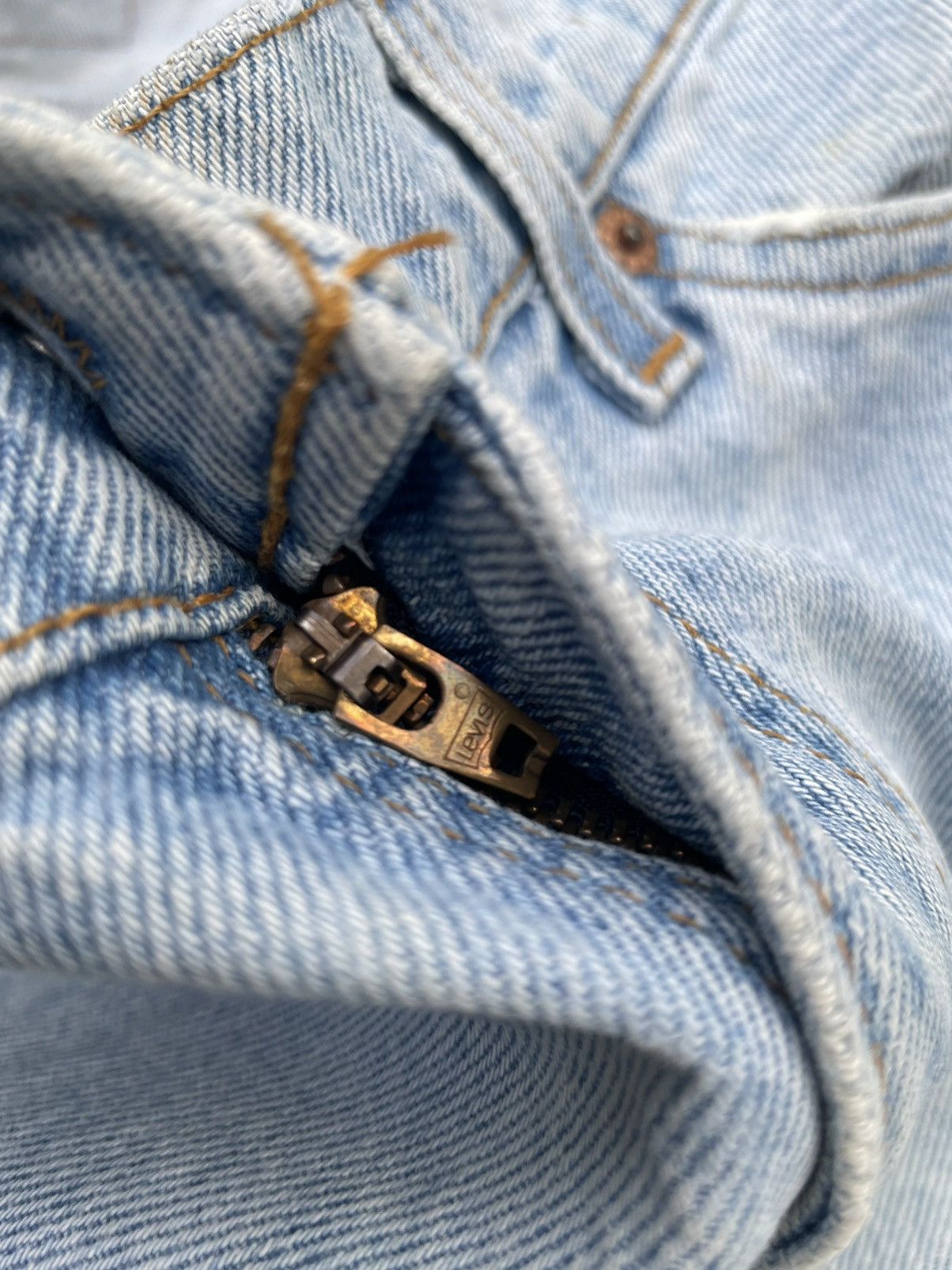 Levi's Vintage 1996 Levi’s 560 Orange Tag Size US 34 / EU 50 - 21 Thumbnail