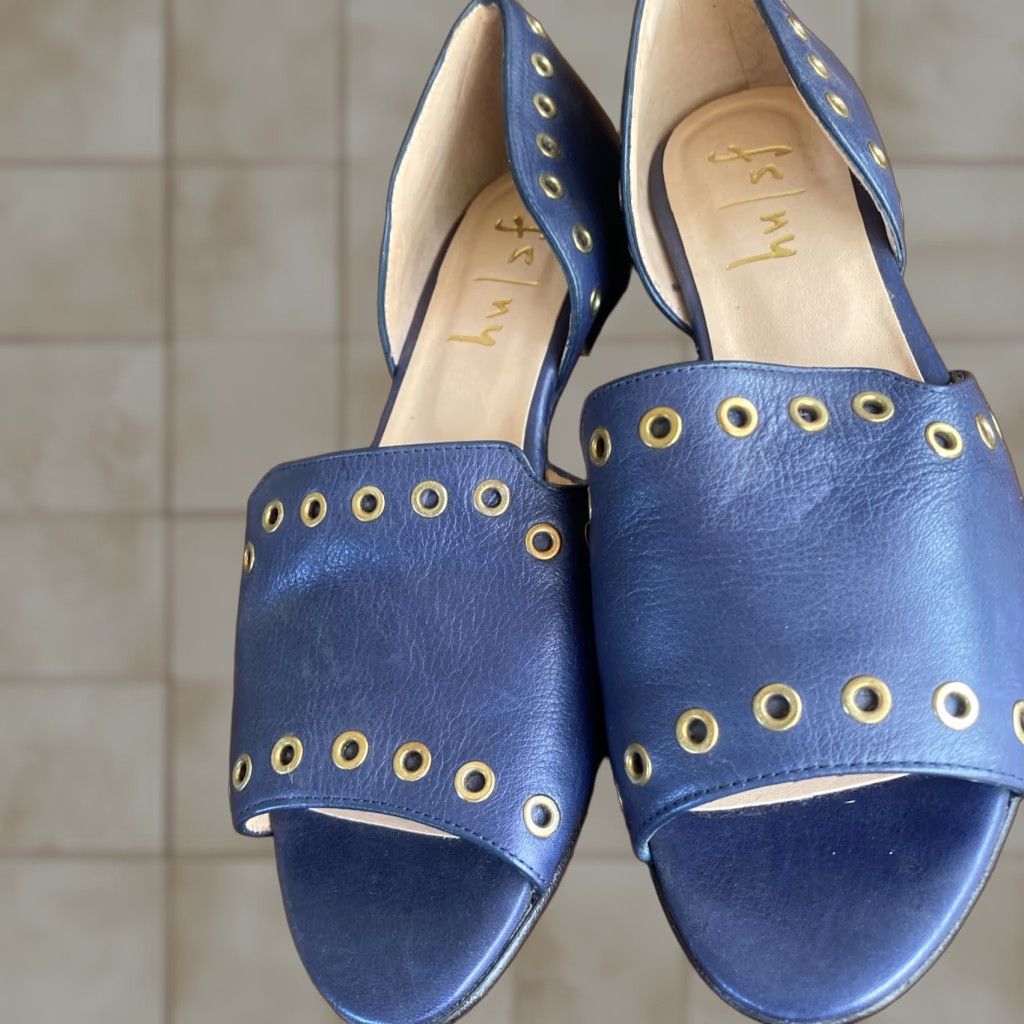 J Brand Fs/ny Brand new Womens blue Leather Sandals Size 8.5 Slide Blue Leather Womens 8.5 Size US 8.5 / IT 38.5 - 1 Thumbnail
