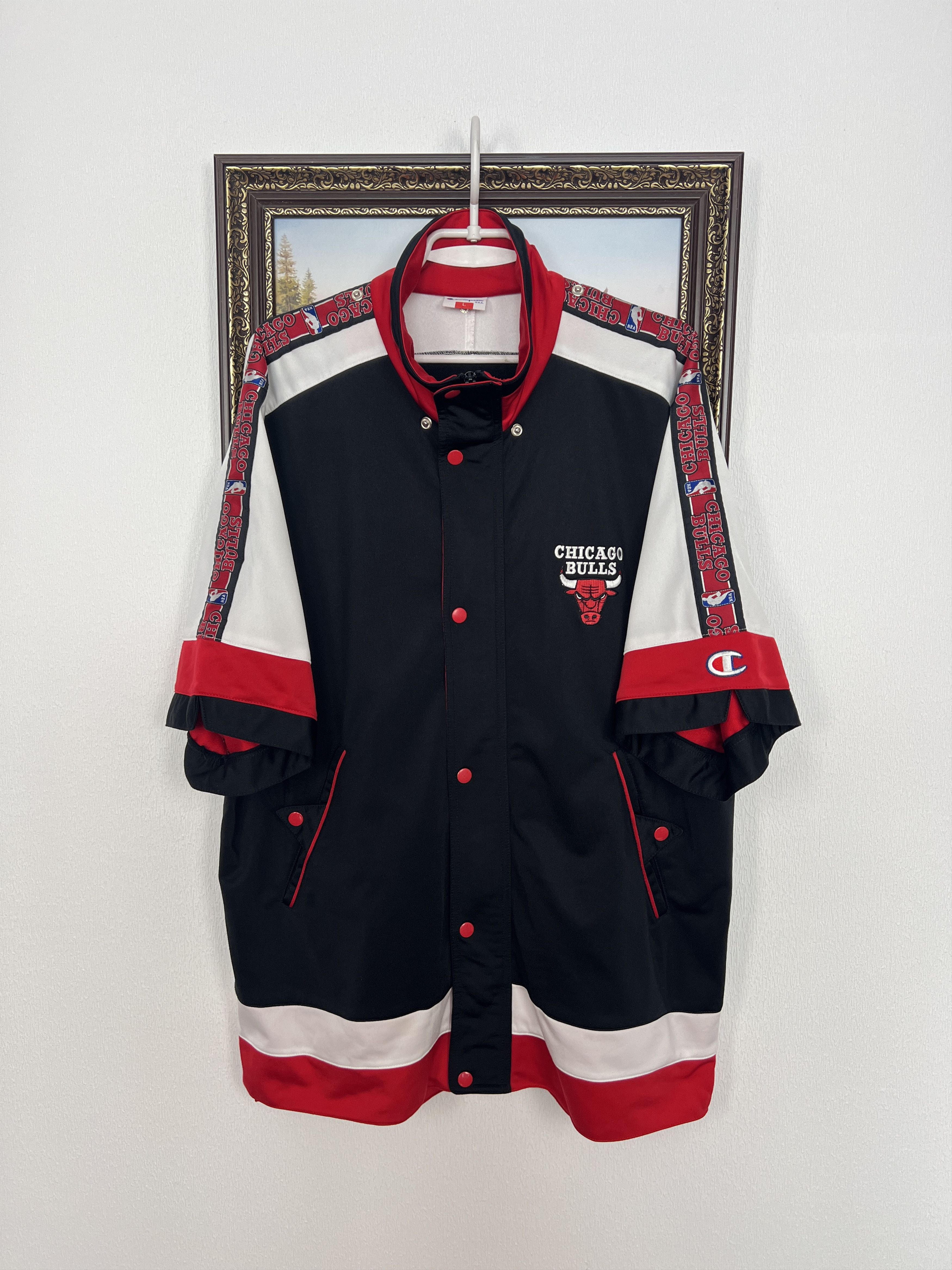 Champion Vintage 90's Champion Chicago Bulls Train Warm Up NBA Size US L / EU 52-54 / 3 - 1 Thumbnail