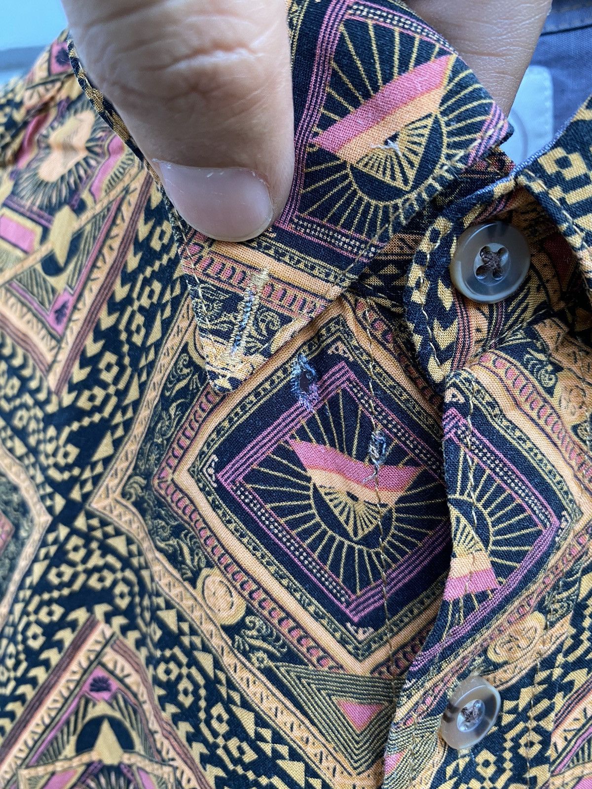 Volcom Volcom Stone Graphic Triangle Print Traditional Batik Style Size US S / EU 44-46 / 1 - 9 Thumbnail