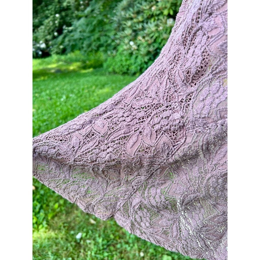 Free People Free People Maisie Tank Blush M Crochet Keyhole Lace Peplum Size M / US 6-8 / IT 42-44 - 2 Thumbnail