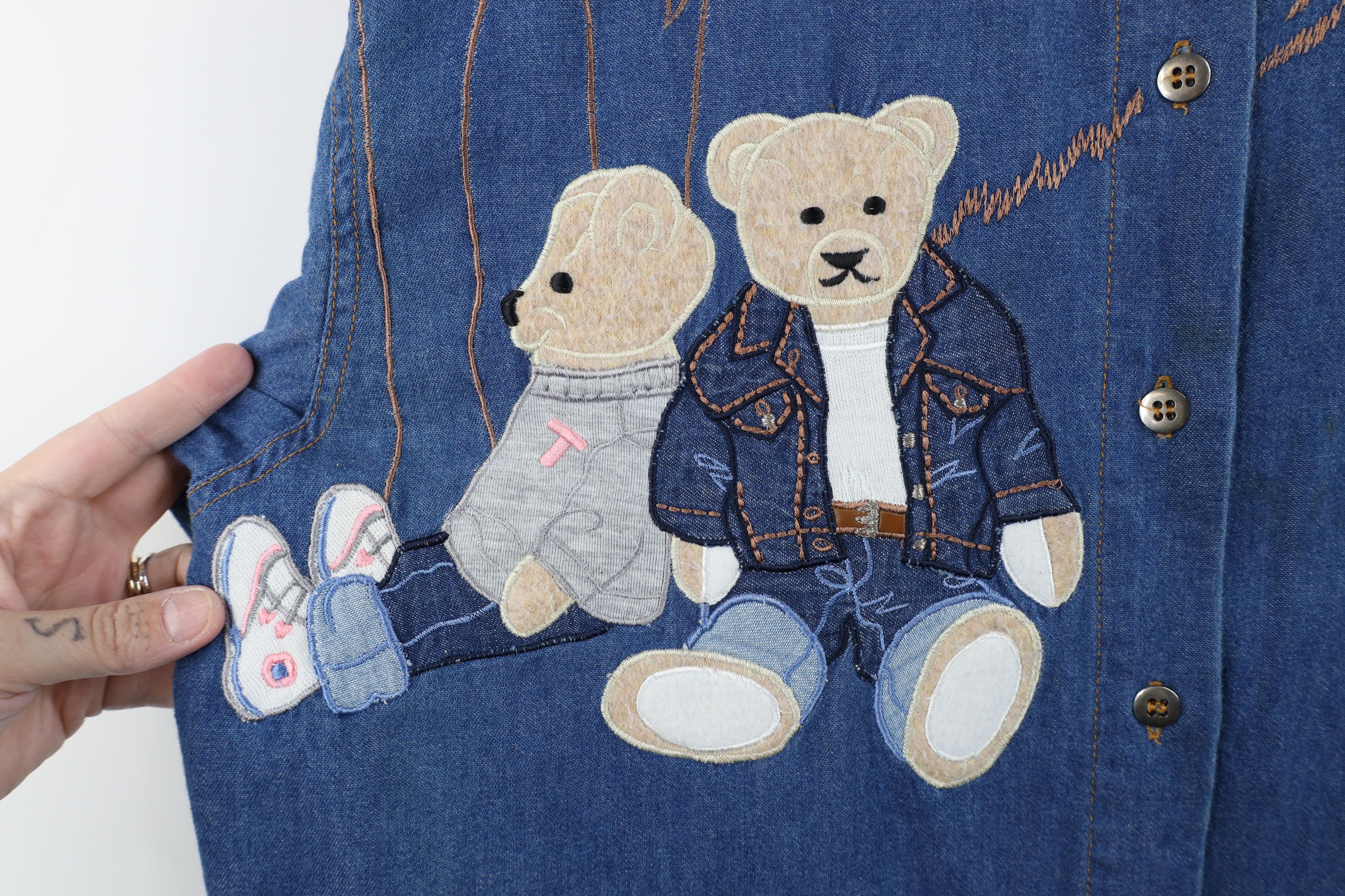 Vintage Vintage 90s Streetwear Bear Denim Jean Button Shirt Size M / US 6-8 / IT 42-44 - 4 Thumbnail
