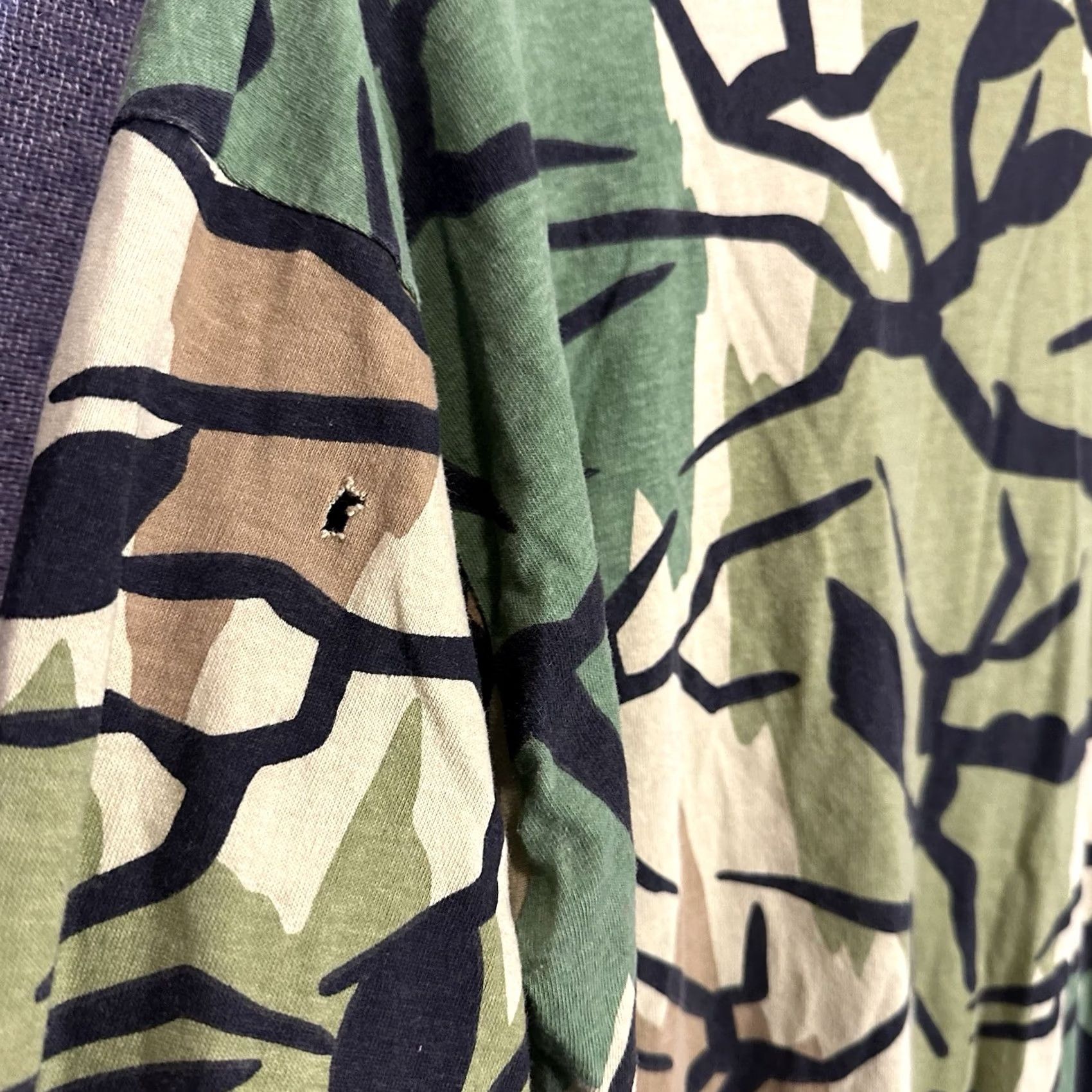 Vintage VINTAGE Predator Camouflage Long Sleeve T Shirt USA Made XL Cotton Pocket Crew Neck Men’s 1990s 80s 90s Logo Shirt Size US XL / EU 56 / 4 - 6 Thumbnail