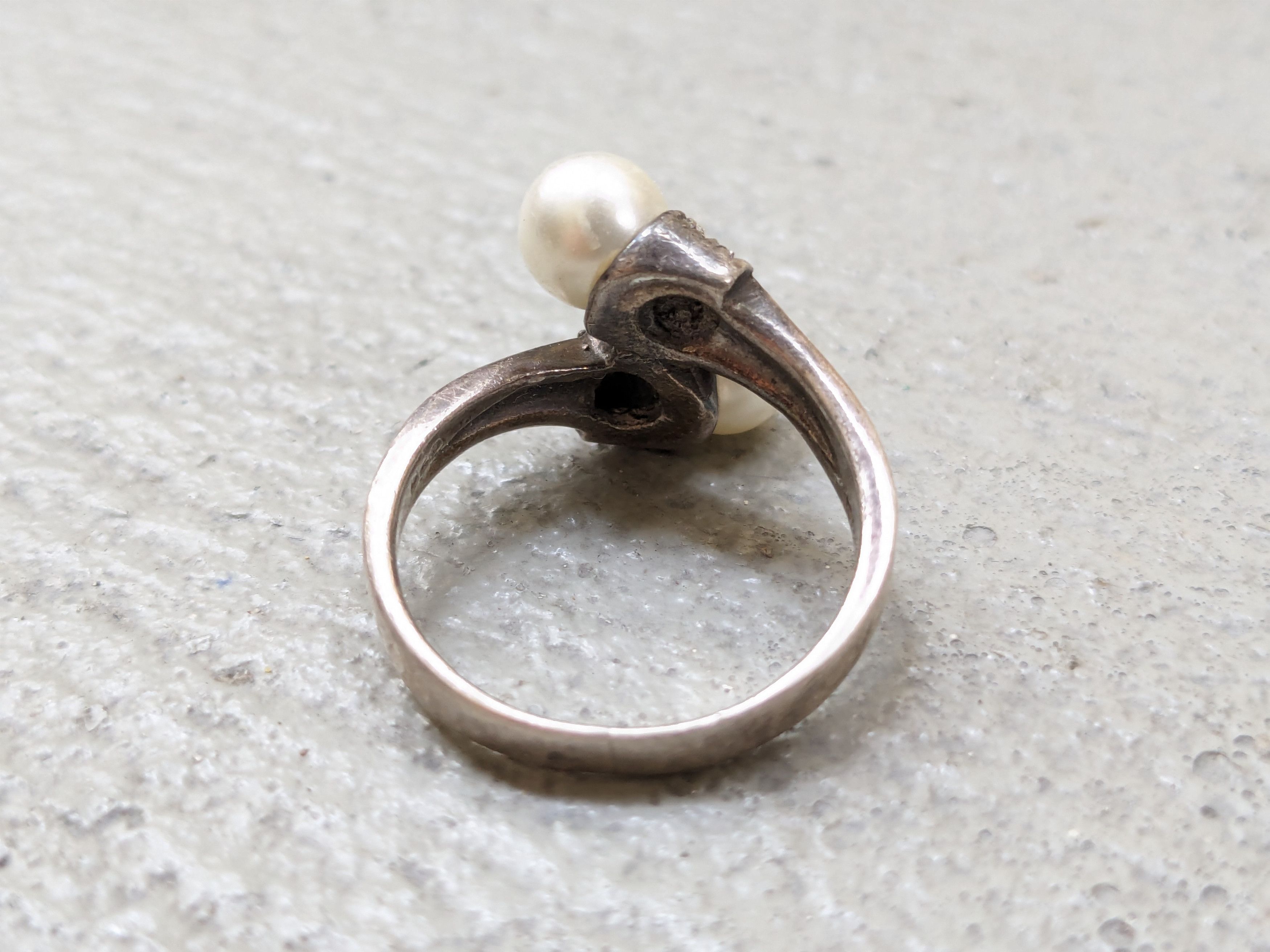 Jewelry Vintage Sterling Silver Ring 6.75 Faux Pearl Modern Minimal Size ONE SIZE - 12 Thumbnail