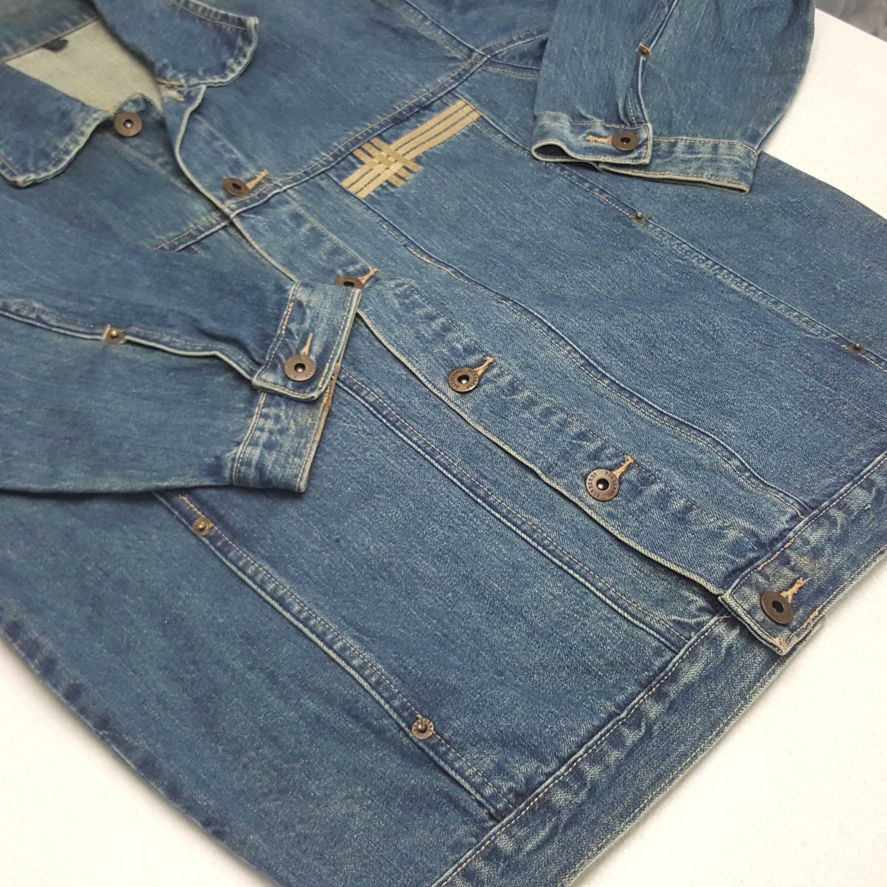 Burberry Vintage Burberry London Custom Spell Out Denim Jacket Size US S / EU 44-46 / 1 - 9 Thumbnail