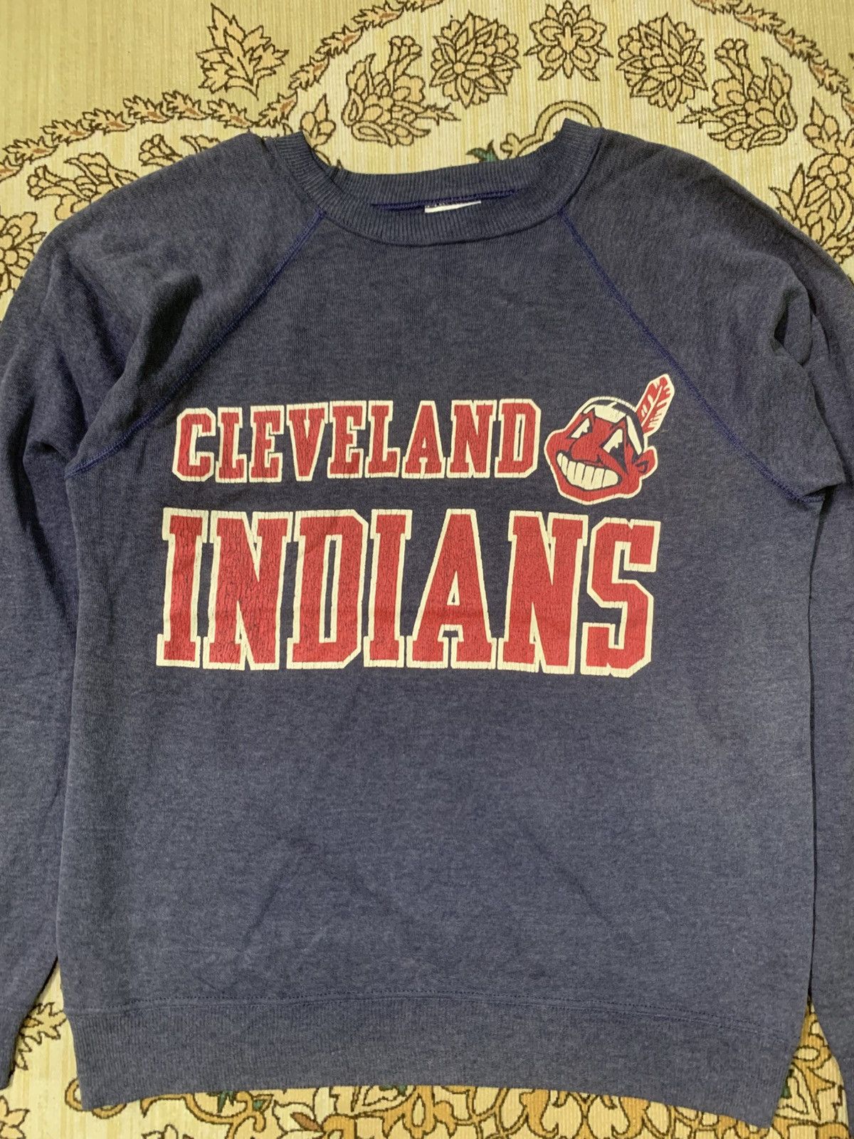 MLB VINTAGE INDIANS SWEATSHIRT Size US M / EU 48-50 / 2 - 4 Thumbnail