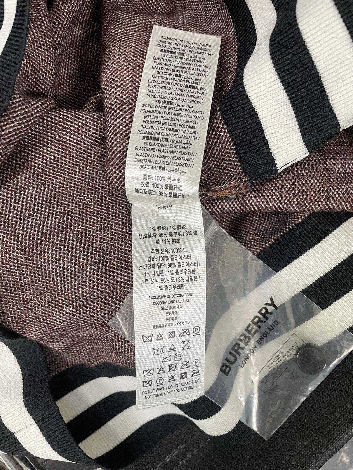 Balenciaga BURBERRY MAKEHAM polo Size US M / EU 48-50 / 2 - 9 Thumbnail
