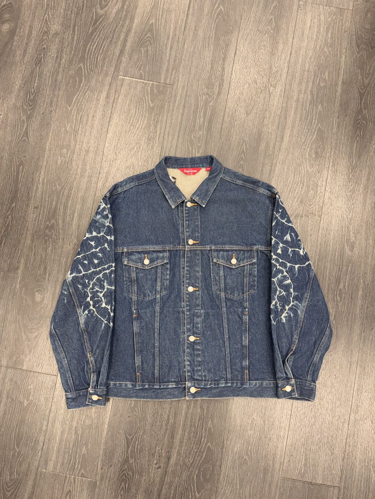 Supreme Supreme Shibori Denim Trucker Jacket (Indigo) Size US XL / EU 56 / 4 - 1 Thumbnail