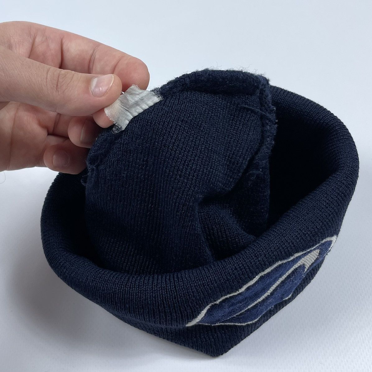 Nike Vintage Nike big logo beanie Hat Size ONE SIZE - 6 Thumbnail