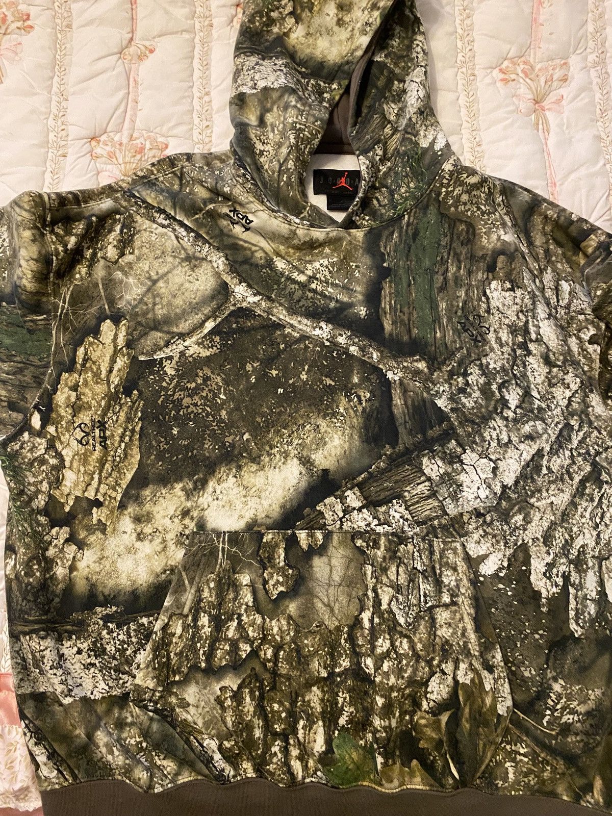 Jordan Brand Jordan Men's Realtree Fleece Hoodie Size Medium Mens Size US M / EU 48-50 / 2 - 3 Thumbnail