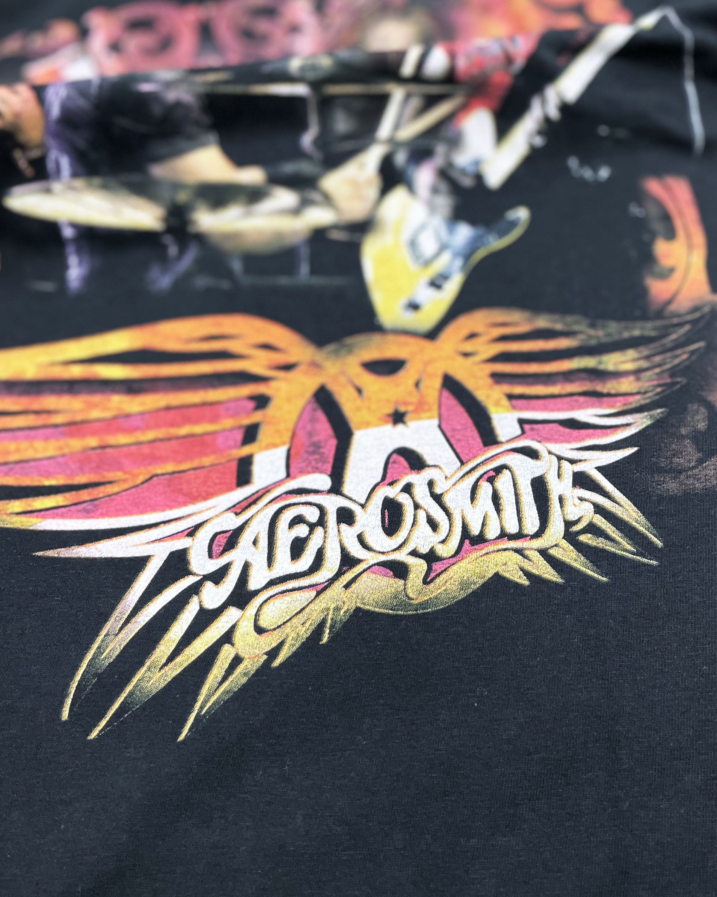 Band Tees Aerosmith (Live Image) Tshirt Copyright 2009 Size US L / EU 52-54 / 3 - 3 Thumbnail
