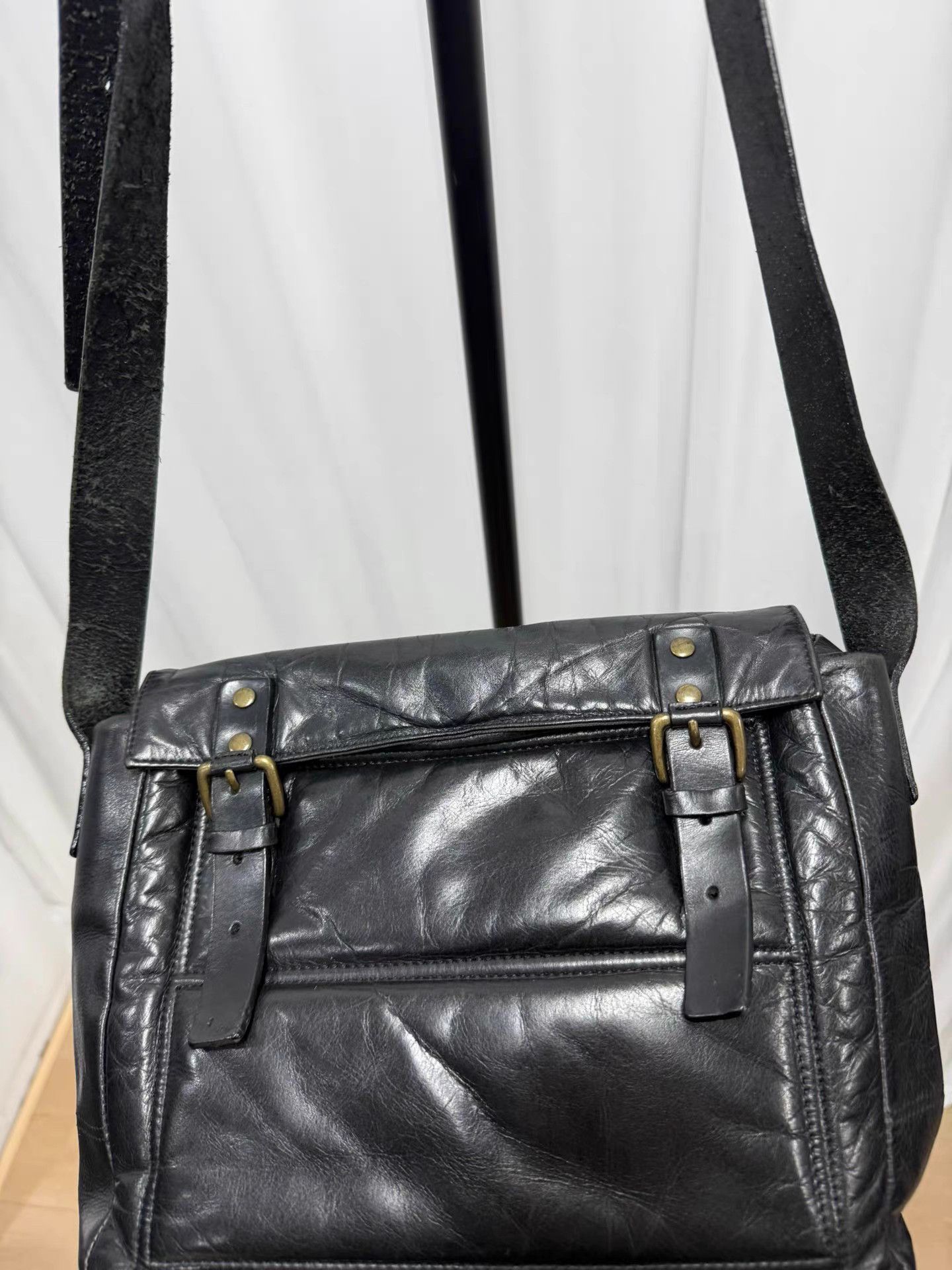Dries Van Noten Dries van noten Padded Leather Messenger Bag K20 Size ONE SIZE - 5 Thumbnail