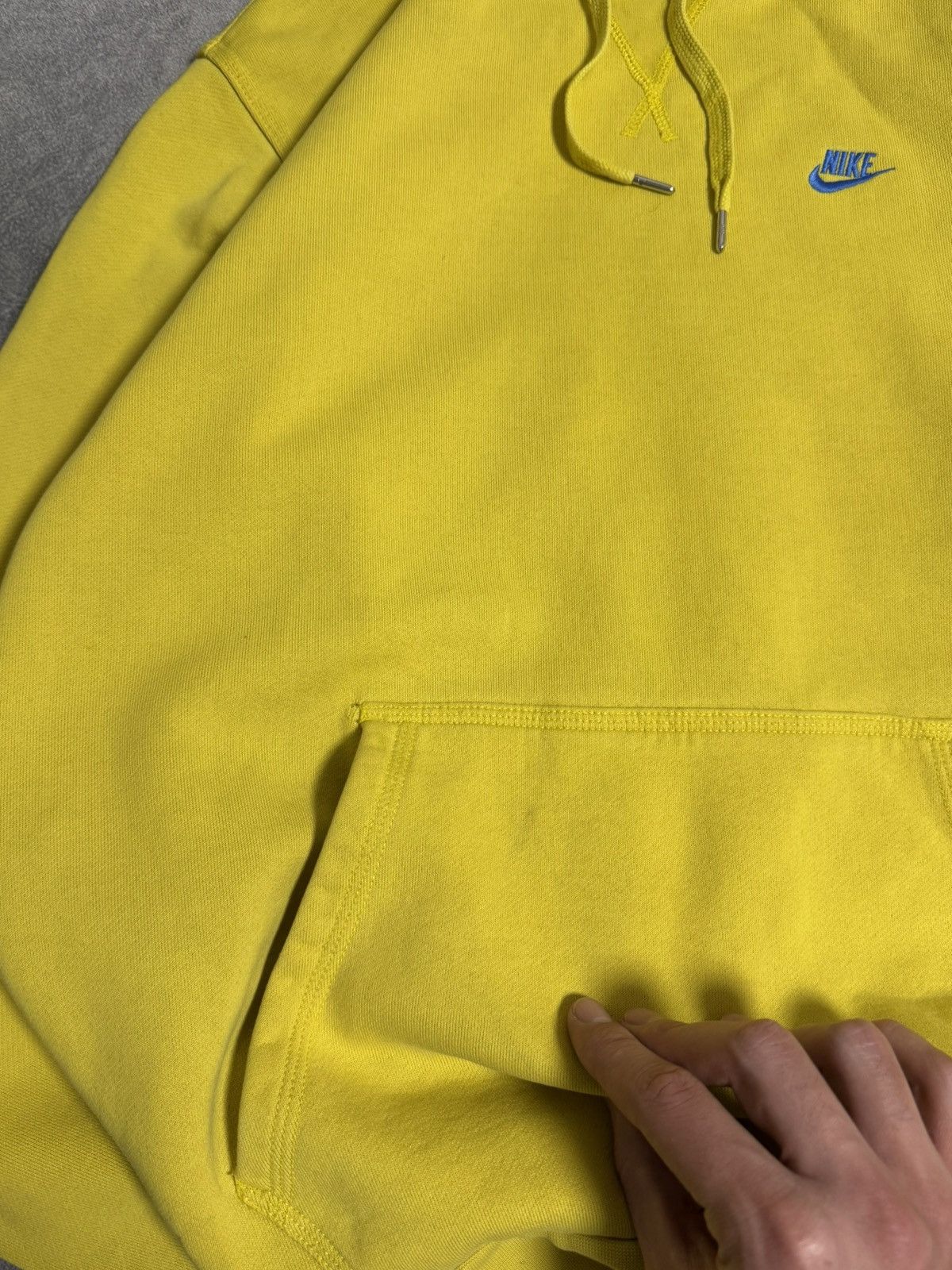 Nike Vintage Nike swoosh oversized Y2K hoodie Size US L / EU 52-54 / 3 - 8 Thumbnail