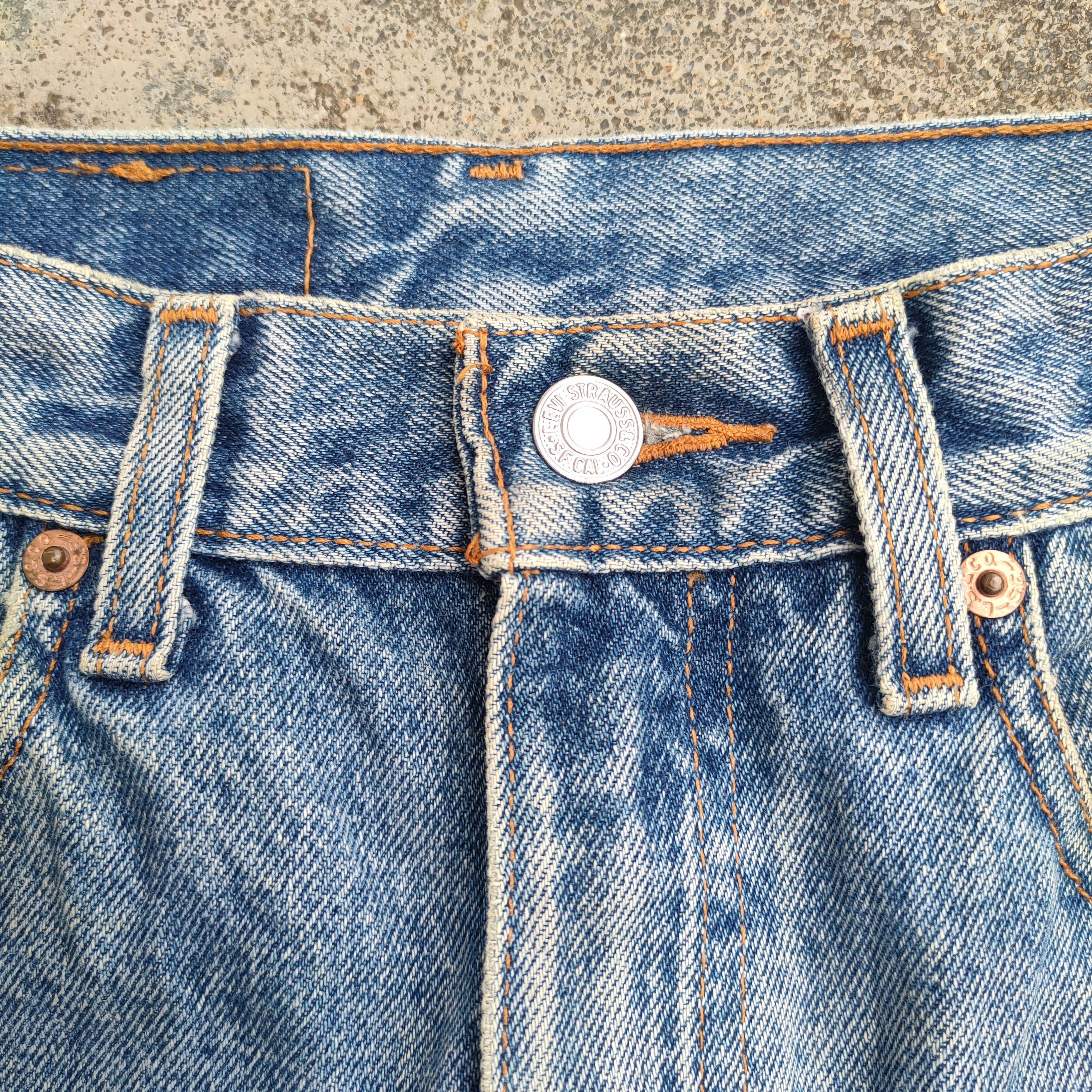 Levi's × Vintage VINTAGE LEVI'S 505 MEXICO RIPPED JEANS DENIM PANTS Size US 28 / EU 44 - 4 Thumbnail