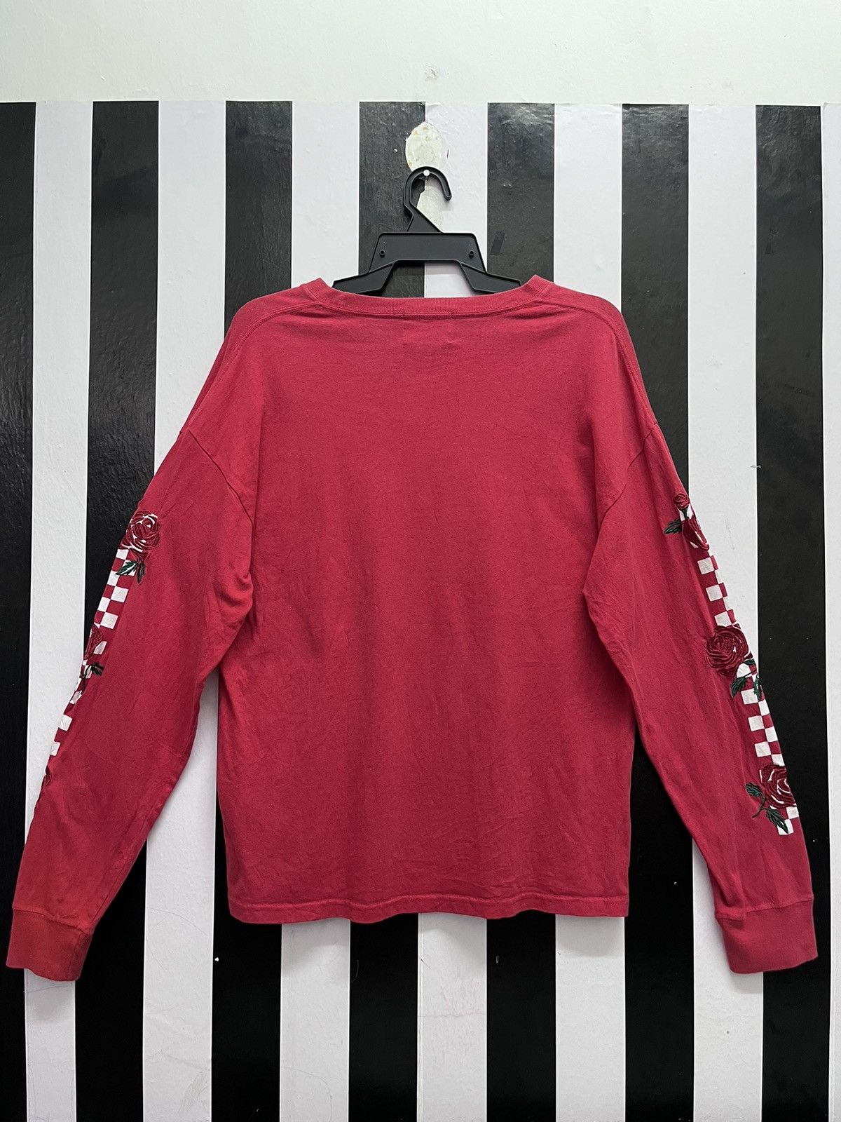 Other Rose embroidery long sleeve Size US M / EU 48-50 / 2 - 6 Thumbnail