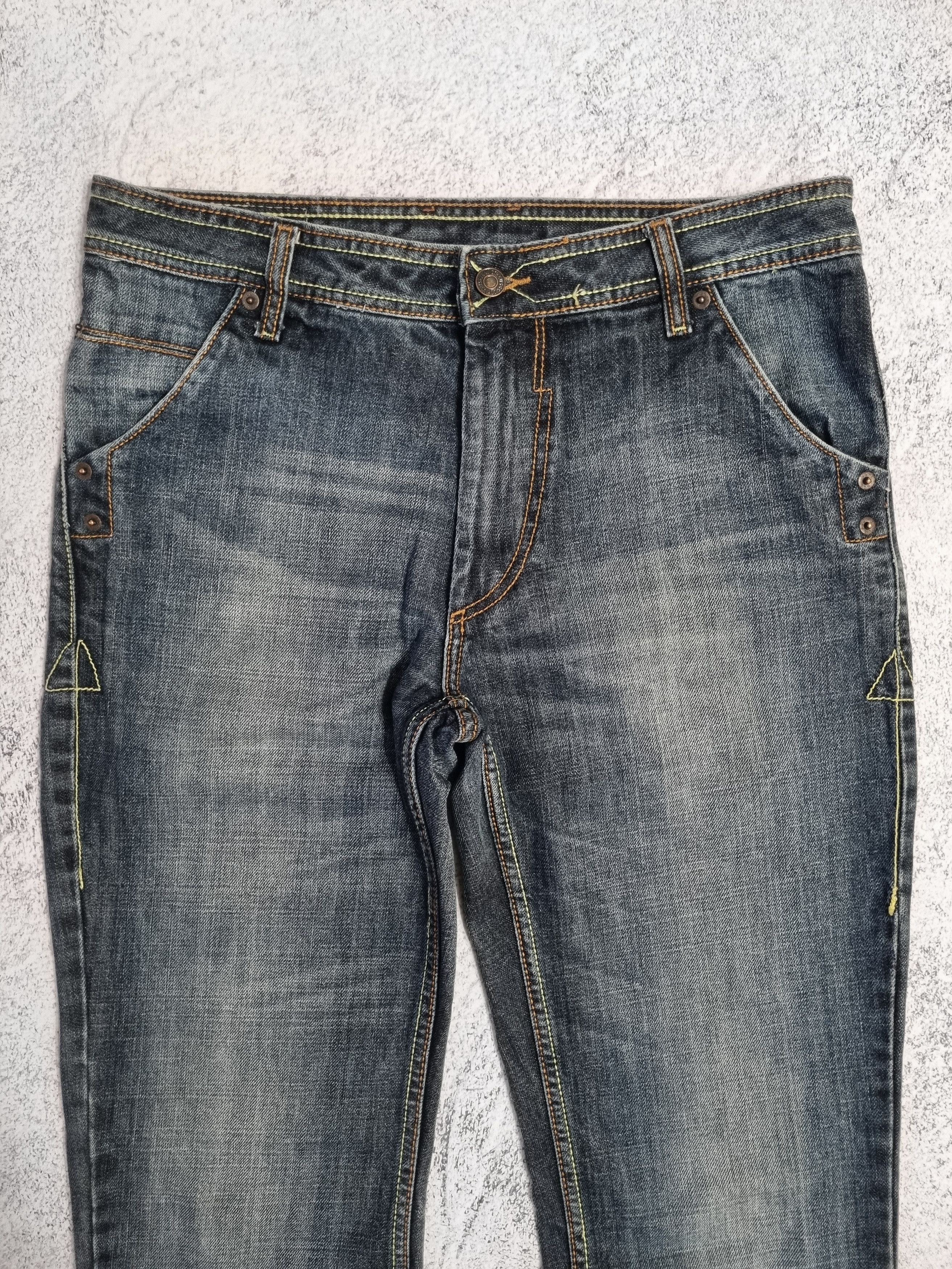 Levi's Levi's L517 Vintage Bootcut Denim Jeans Size US 31 - 6 Thumbnail