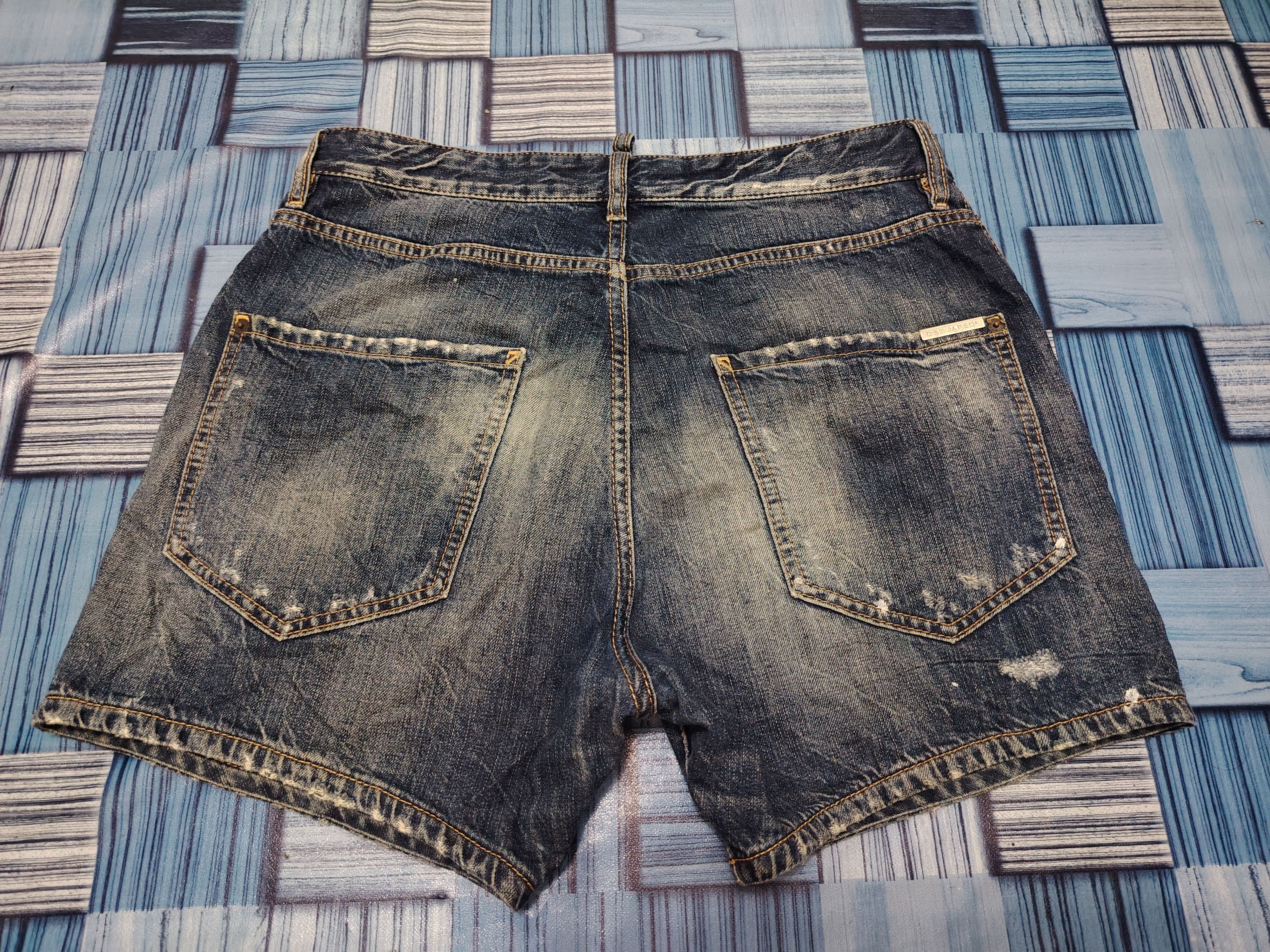 Dsquared2 Distressed Denim Dsquared2 Short Jeans Size US 33 - 12 Thumbnail