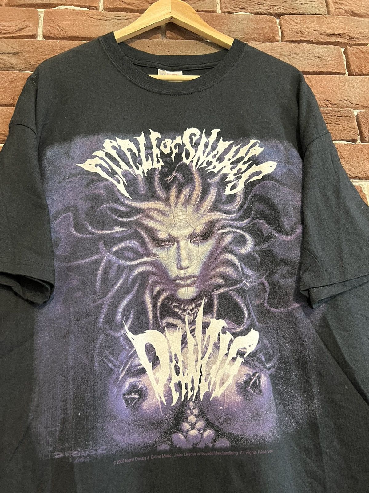 Band Tees Rare Vintage 00s Danzig Circle Snakes Horror Punk Band Tee Size US XL / EU 56 / 4 - 2 Thumbnail