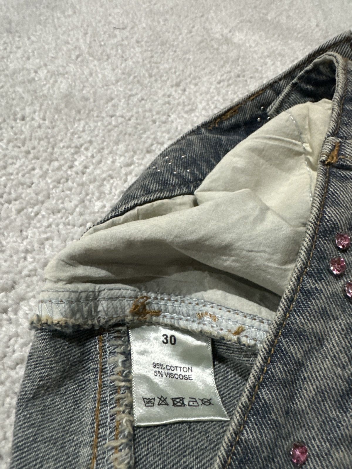 Vale Vale Pink Rhinestone Blue Denim Shorts Size US 30 / EU 46 - 4 Thumbnail
