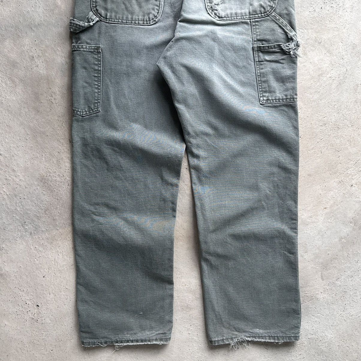 Carhartt × Vintage (33x31) Crazy Distressed Carhartt Carpenter Pants B11 MOS Size US 33 - 13 Thumbnail