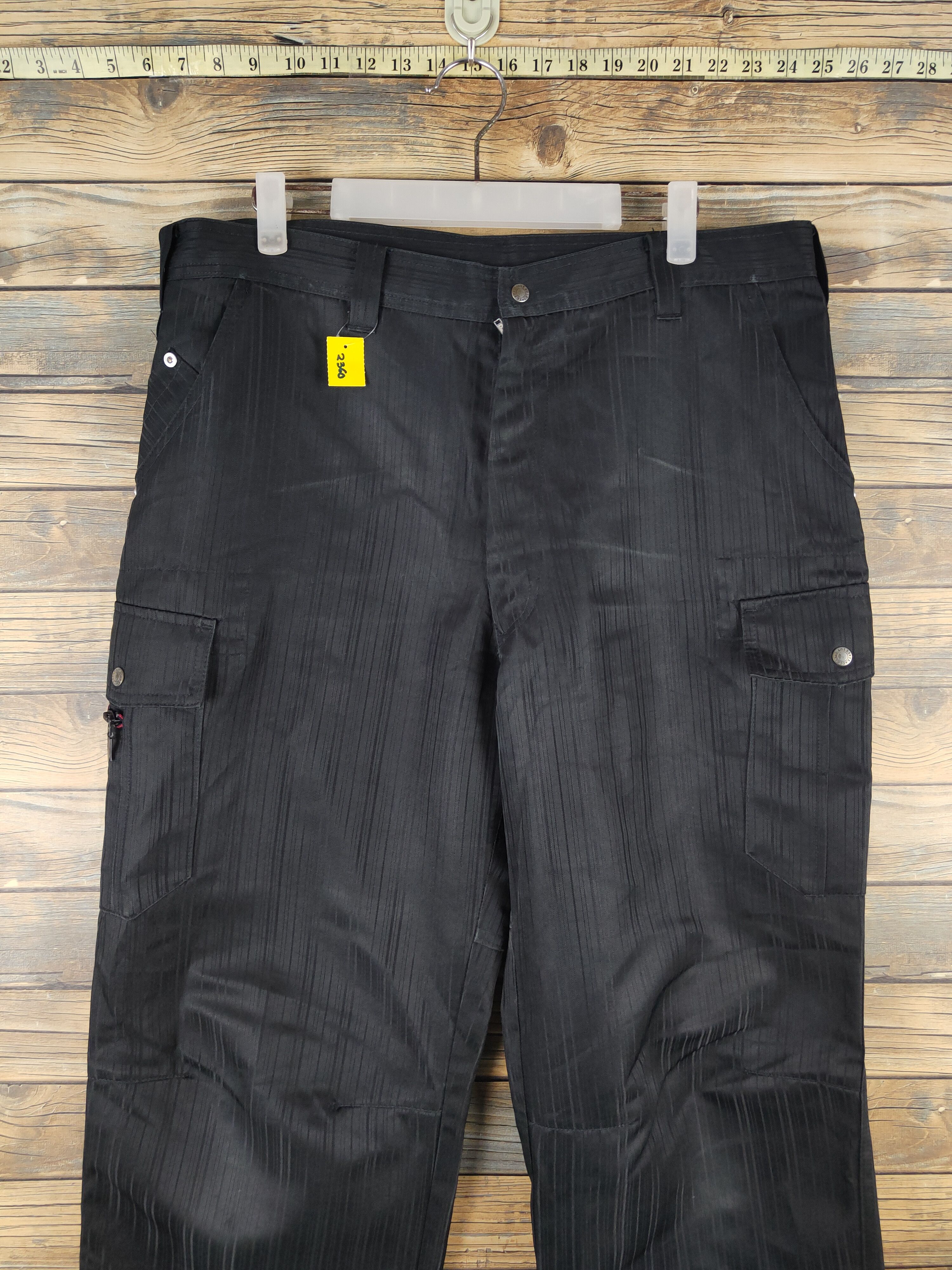 Japanese Brand DLL Teagles Black Multipocket Cargo Pants #2360 Size US 36 / EU 52 - 2 Thumbnail