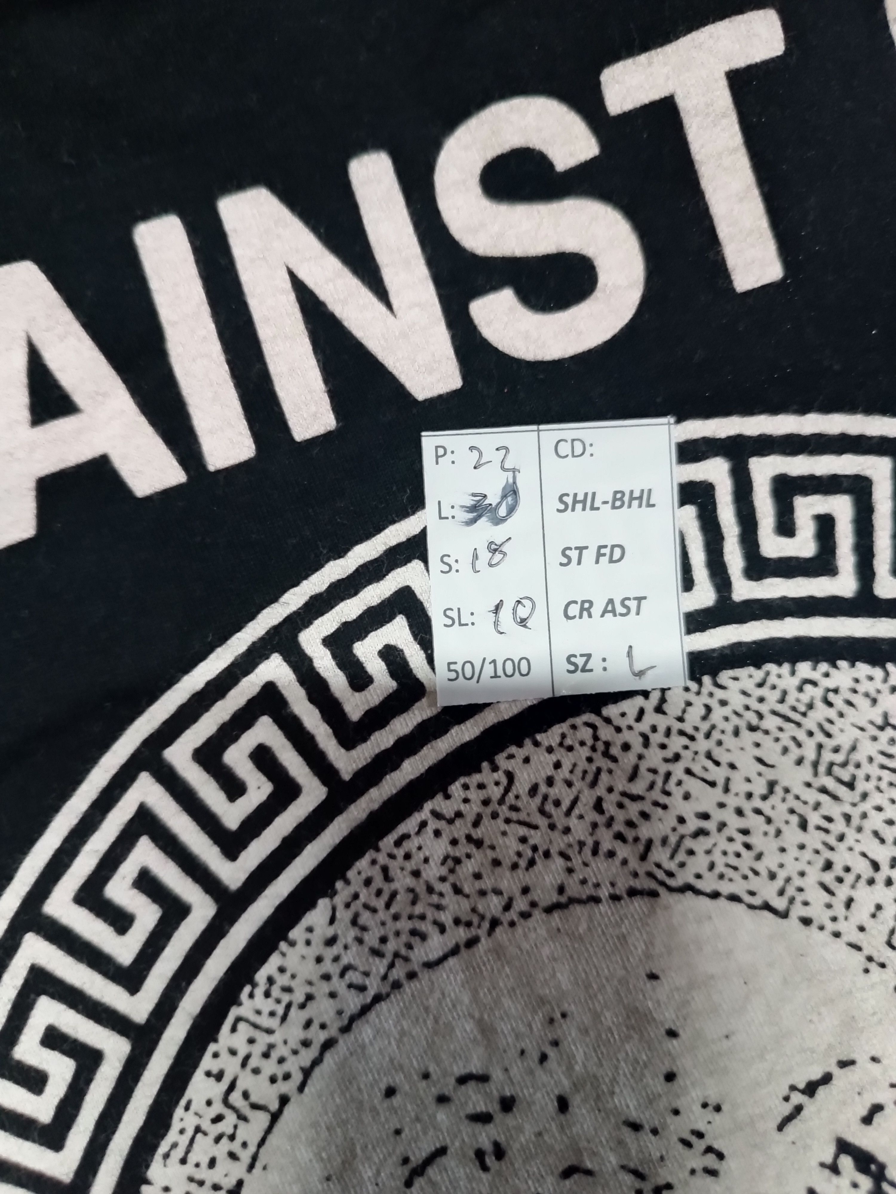 Band Tees VINTAGE 2018 AGAINST ME! PUNK TEE mxpx offspring nofx Size US L / EU 52-54 / 3 - 13 Thumbnail