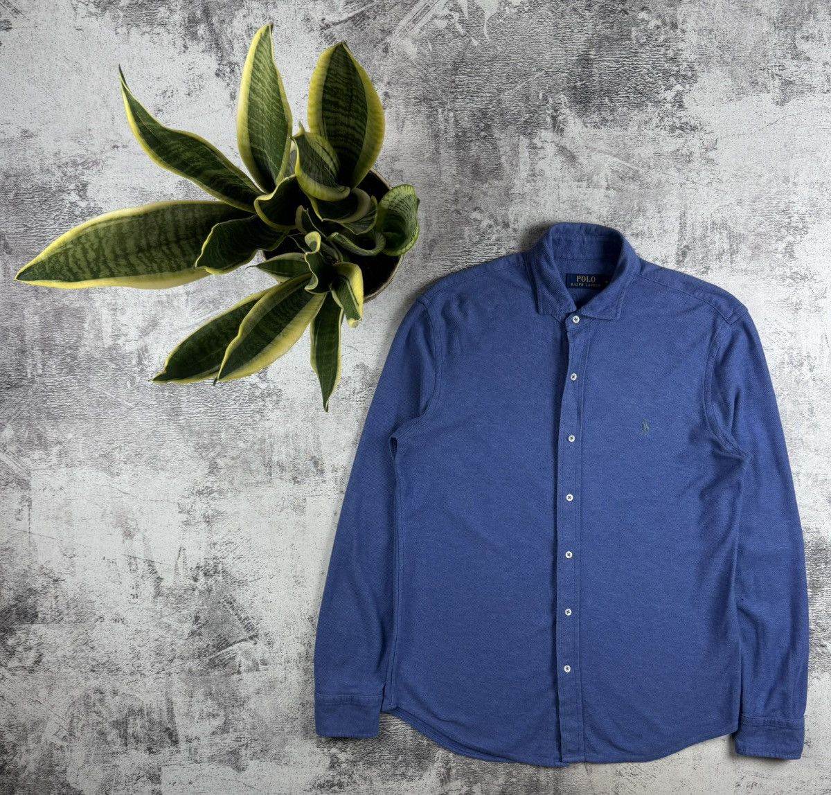 Polo Ralph Lauren Polo Ralph Lauren Knit Medium Basic Button Blue Oxford Classic LongSleeve Shirt Size US M / EU 48-50 / 2 - 1 Thumbnail
