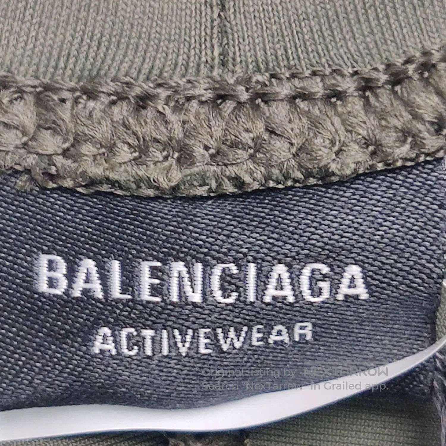 Balenciaga Balenciaga x Adidas Collab Mock Neck T. Size XS / US 0-2 / IT 36-38 - 5 Thumbnail