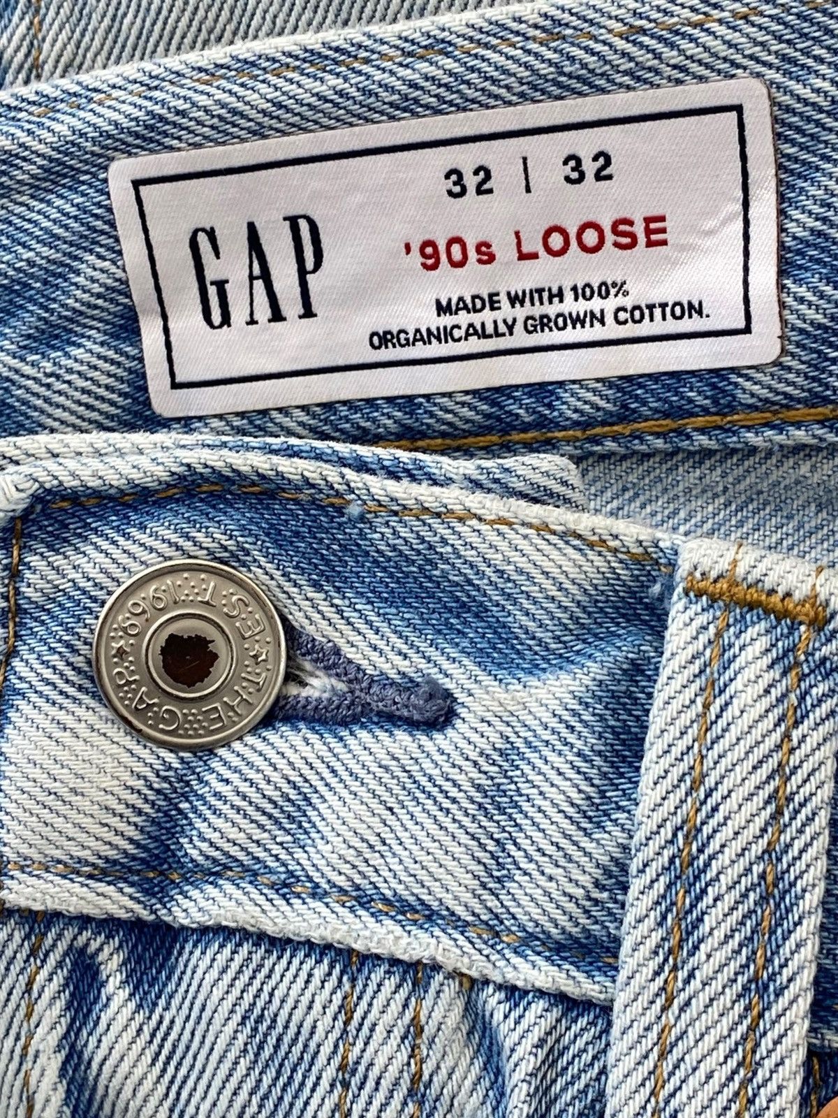 Gap Gap Faded Wash Ripped Style Straight Leg Jeans Size US 33 - 10 Thumbnail