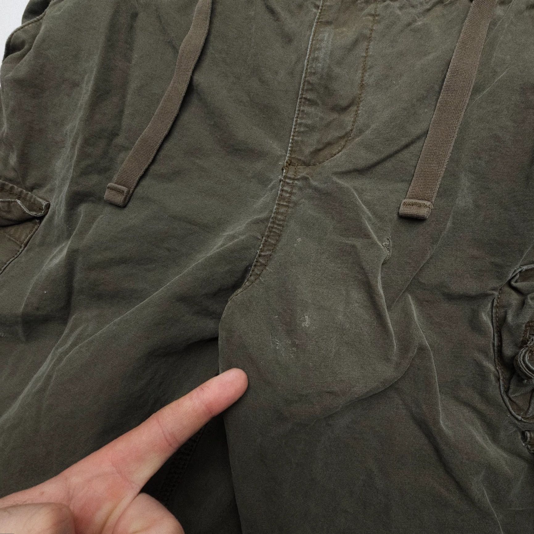 Old Navy VINTAGE Old Navy Surplus Company Cargo Shorts Mens 36 Green Heavy Y2K Military 2008 Size US 36 / EU 52 - 4 Thumbnail