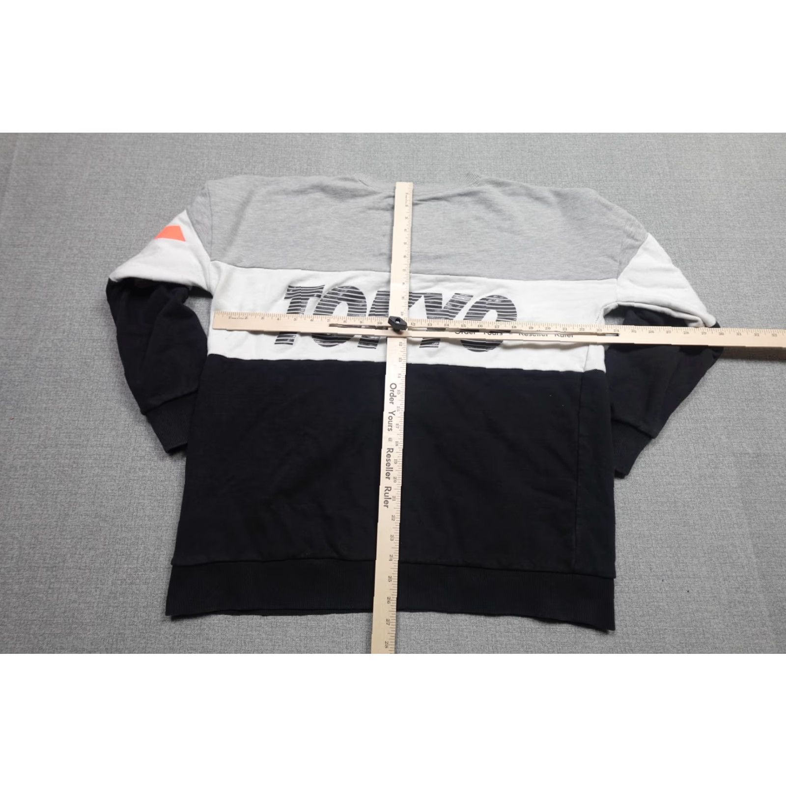 Superdry SUPERdry Sweatshirt Mens XL Gray Black Colorblock TOKYO Fleece Crewneck Graphic Print Multicolor City Sports Urban Size US XL / EU 56 / 4 - 5 Thumbnail