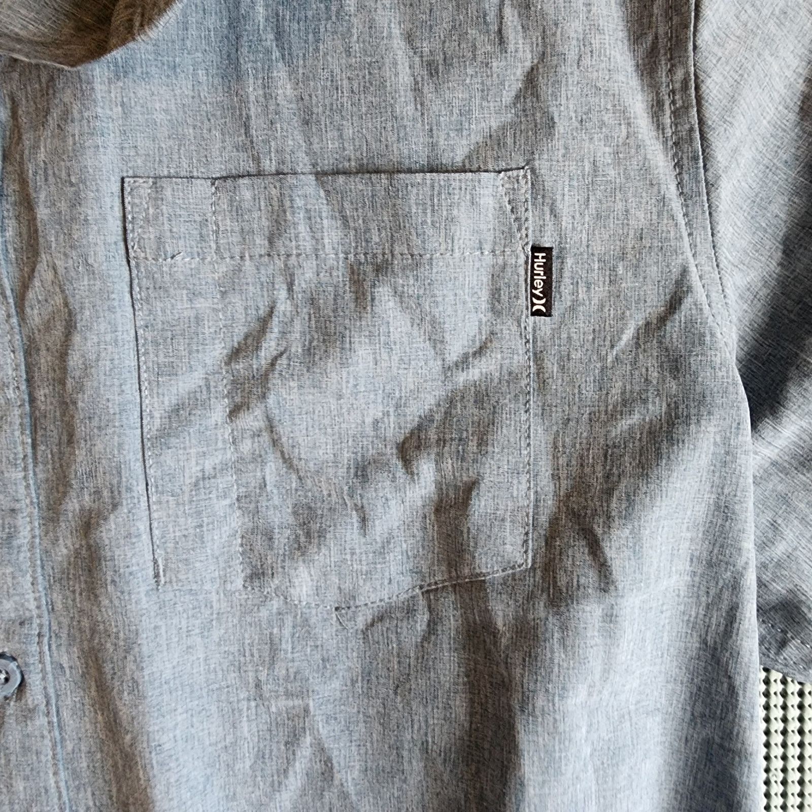 Hurley Hurley Men's Medium Gray Short Sleeve Button-Up Shirt Size US M / EU 48-50 / 2 - 4 Thumbnail