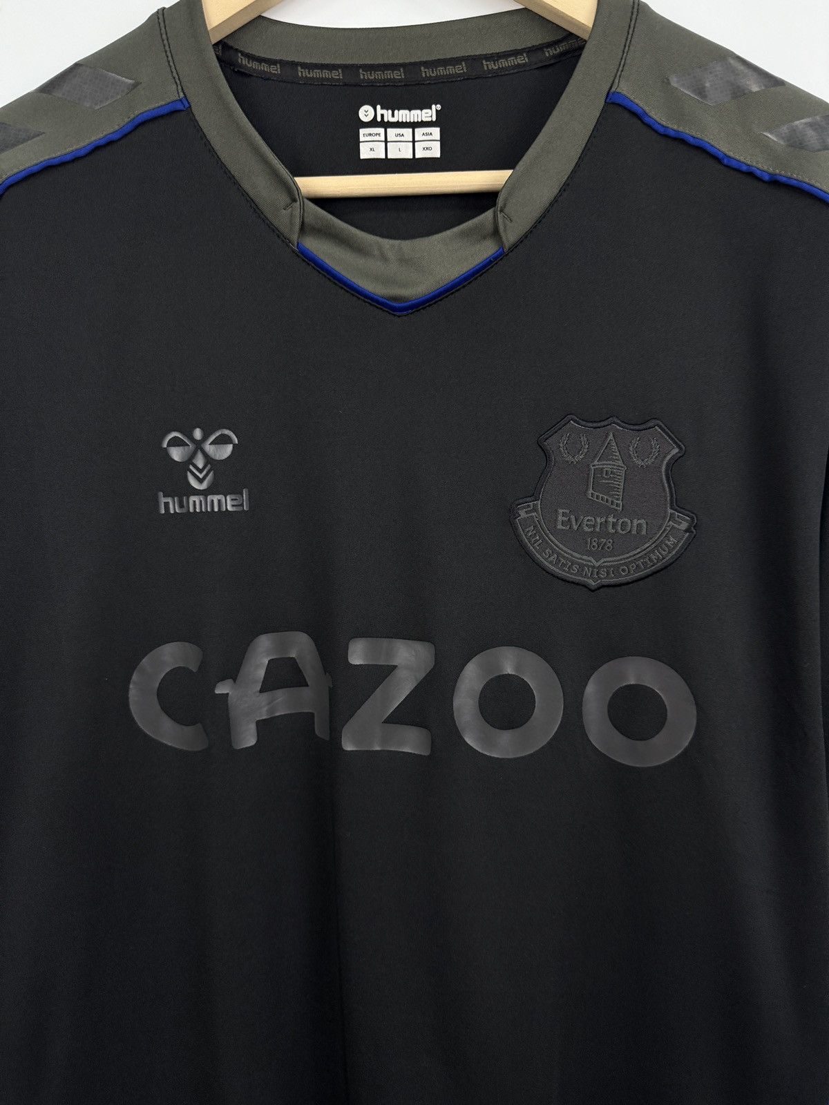 Hummel 🏴󠁧󠁢󠁥󠁮󠁧󠁿 2022 Everton Hummel Training Football Soccer Jersey Y2K Size US XL / EU 56 / 4 - 4 Thumbnail