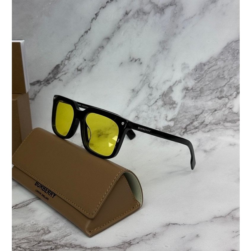 Burberry NEW Burberry BE4389 Joni Black Logo Sunglasses