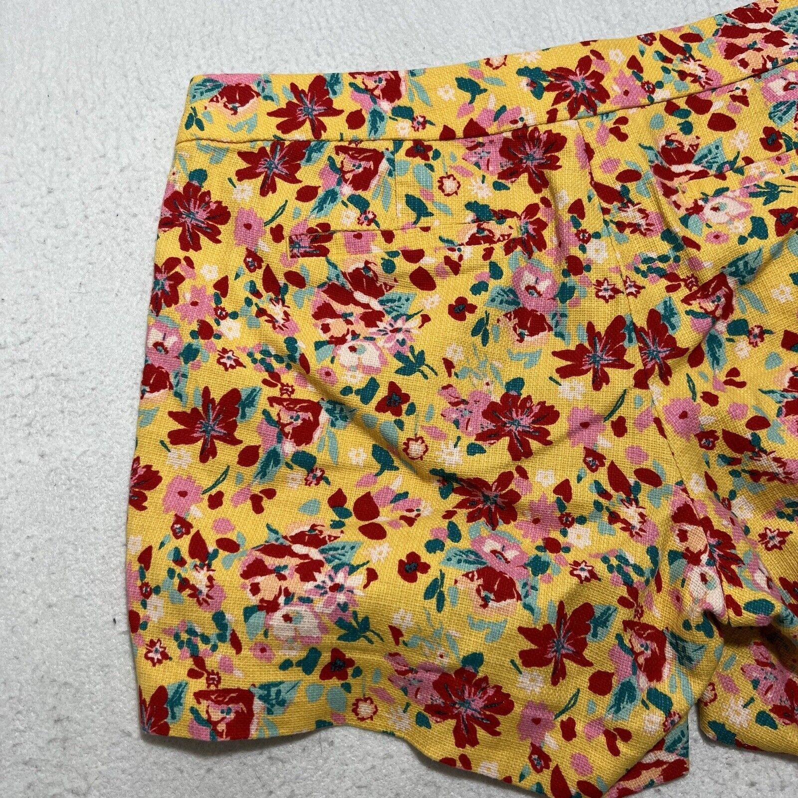 J.Crew J. Crew Yellow Floral 5" Inseam Colorful Knit Zip + Clasp Size 28" / US 6 / IT 42 - 7 Thumbnail