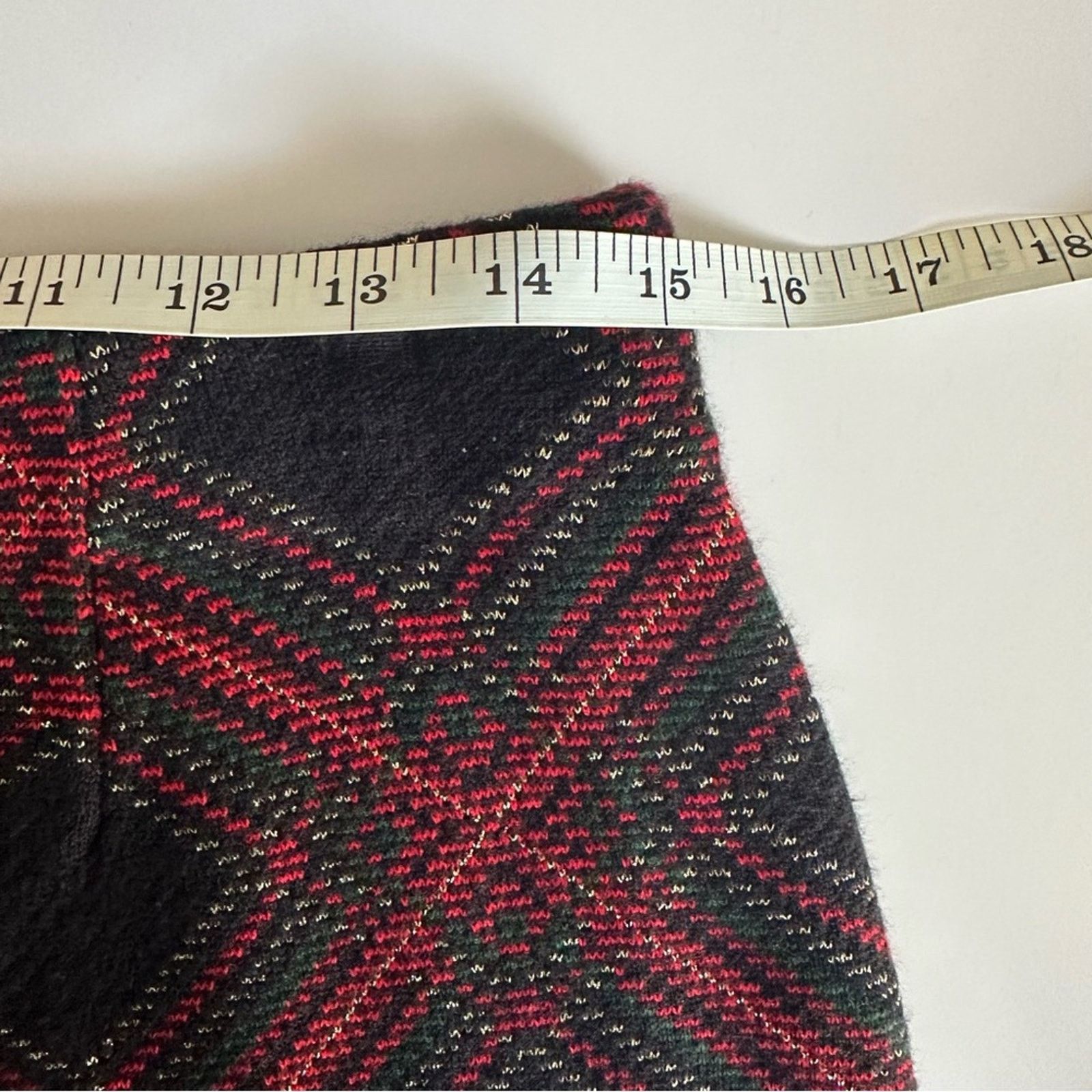J.McLaughlin J. McLaughlin Plaid Pencil Mini Skirt Women’s size Medium Size 28" / US 6 / IT 42 - 9 Thumbnail