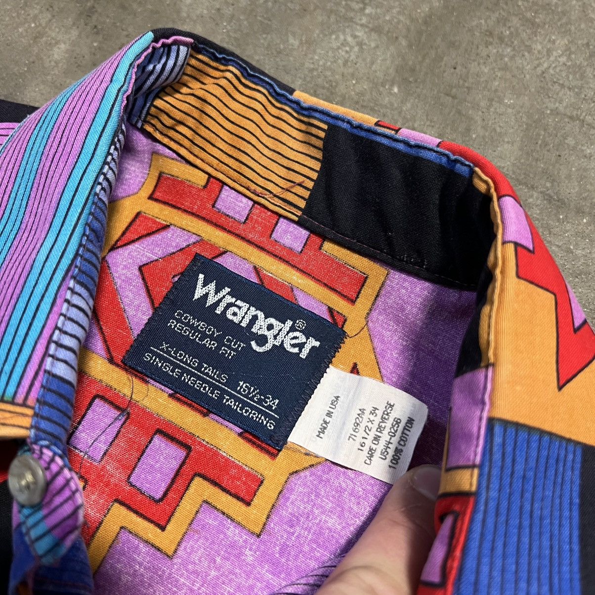Vintage × Wrangler Vintage 80s Wrangler Brushpopper Cowboy Cut Aztec Button Up Size US L / EU 52-54 / 3 - 7 Thumbnail