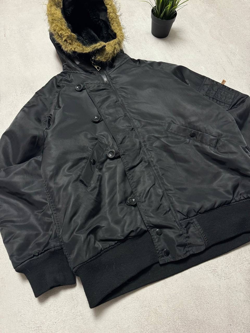 Caterpillar Vintage Caterpillar Fur Jacket Bomber Baggy Black Y2K 90s Size US L / EU 52-54 / 3 - 2 Thumbnail