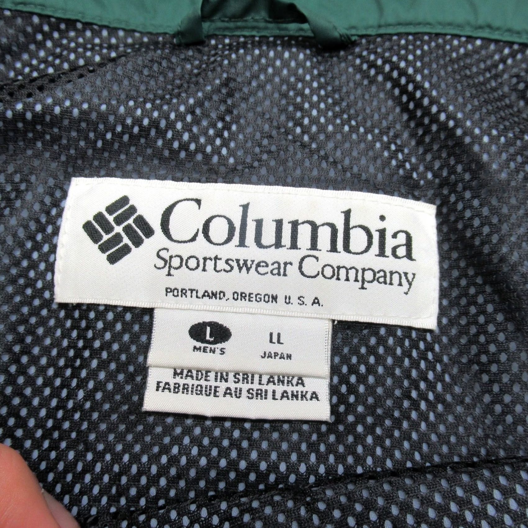 Vintage Columbia Jacket Mens L Green Hooded Packable Waterproof Full Zip Rain Light Casual Weather Windbreaker Hiking Outdoors Mens Size US L / EU 52-54 / 3 - 4 Thumbnail