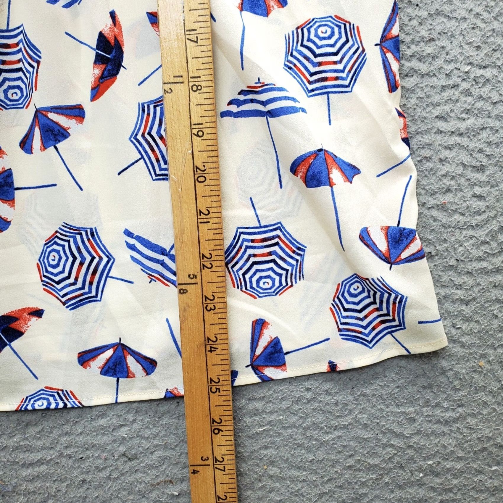 Talbots Talbots Blouse Womens S Umbrella Print Beach Slit Sleeve V Neck Button Dressy Casual Multicolor Pattern Womens Size S / US 4 / IT 40 - 3 Thumbnail