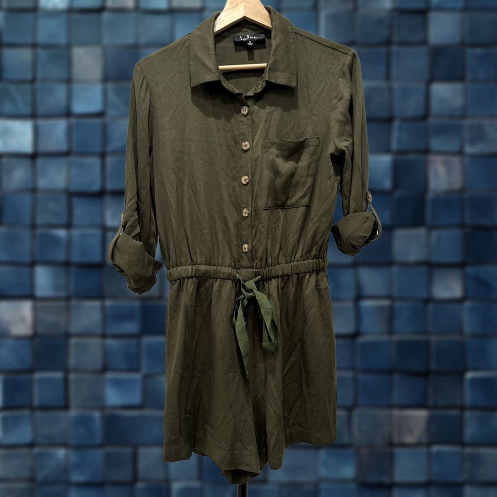 Lulus Women’s Lulus Designer Olive Green Front ButtonUp Long Sleeve Midi Dress S Front ButtonUp Collared Lightweight Casual Travel Fall Spring Womens Size S / US 4 / IT 40 - 1 Thumbnail