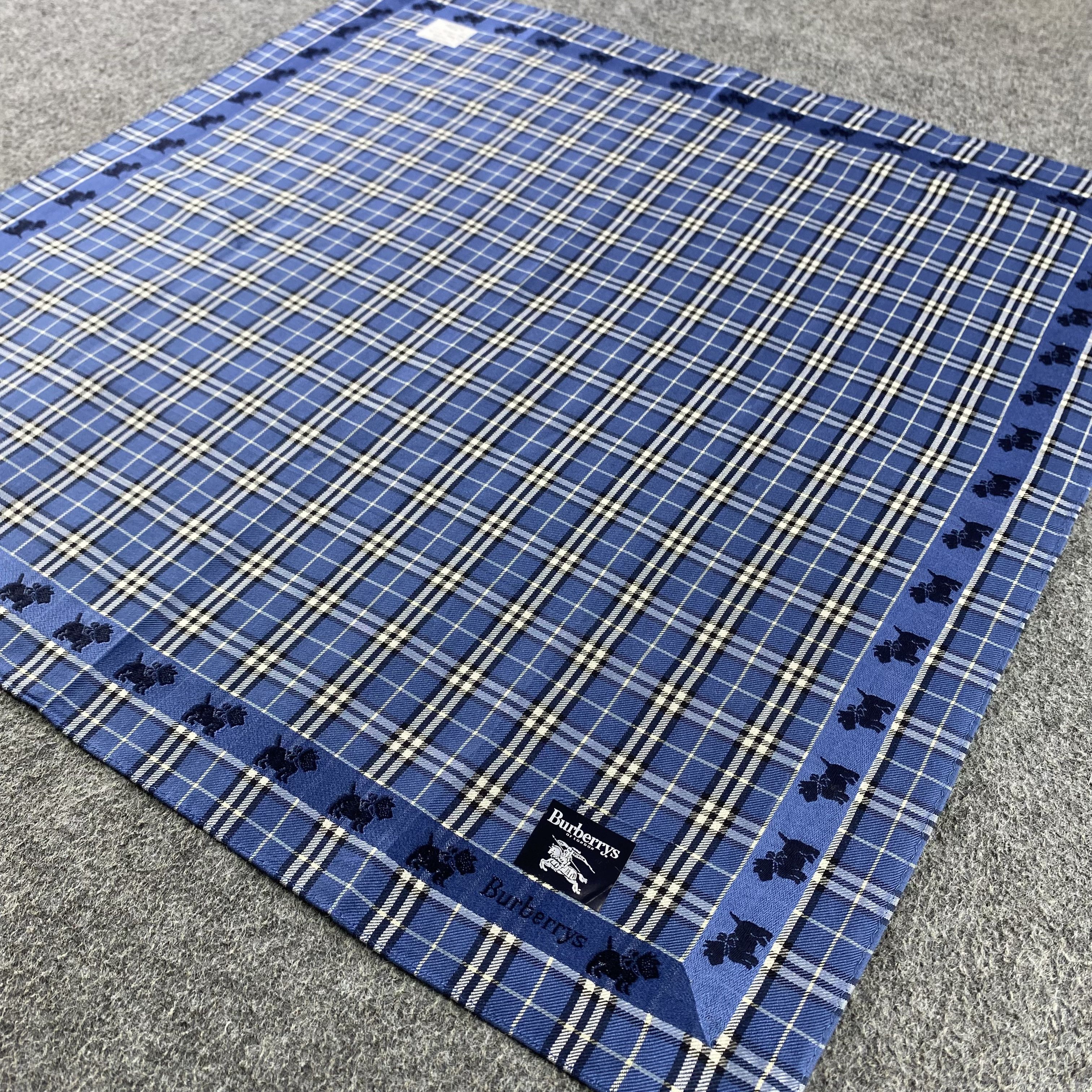Burberry × Vintage Burberry Handkerchief/Neckerchief/Bandana HC792 Size ONE SIZE - 2 Thumbnail
