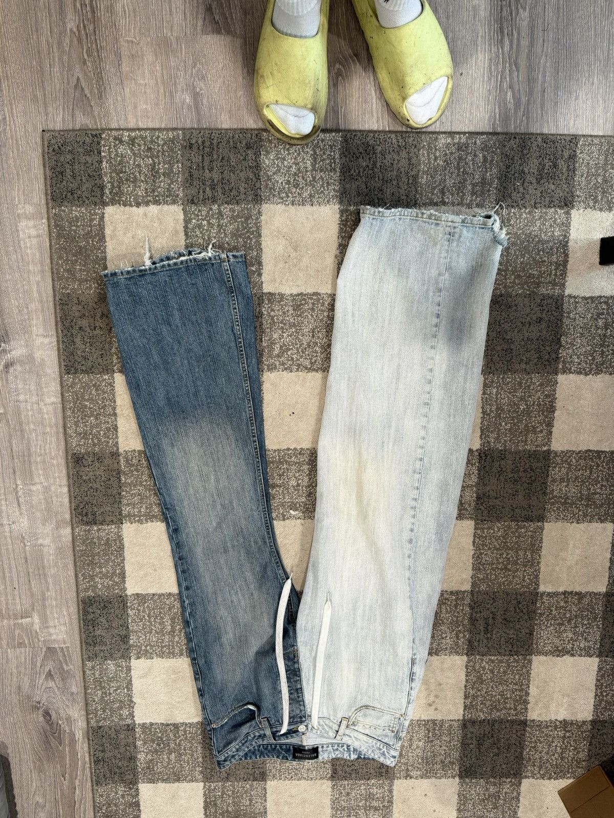 Balenciaga Balenciaga Two Tone Jeans Size US 30 / EU 46 - 1 Thumbnail