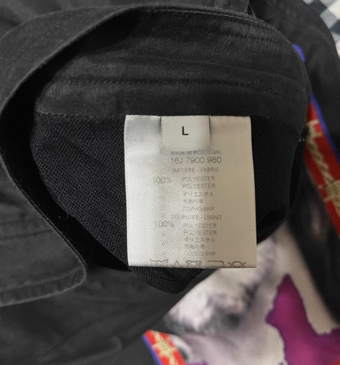 Givenchy Givenchy Black Character Printed Shorts L Size Size US 34 / EU 50 - 4 Thumbnail