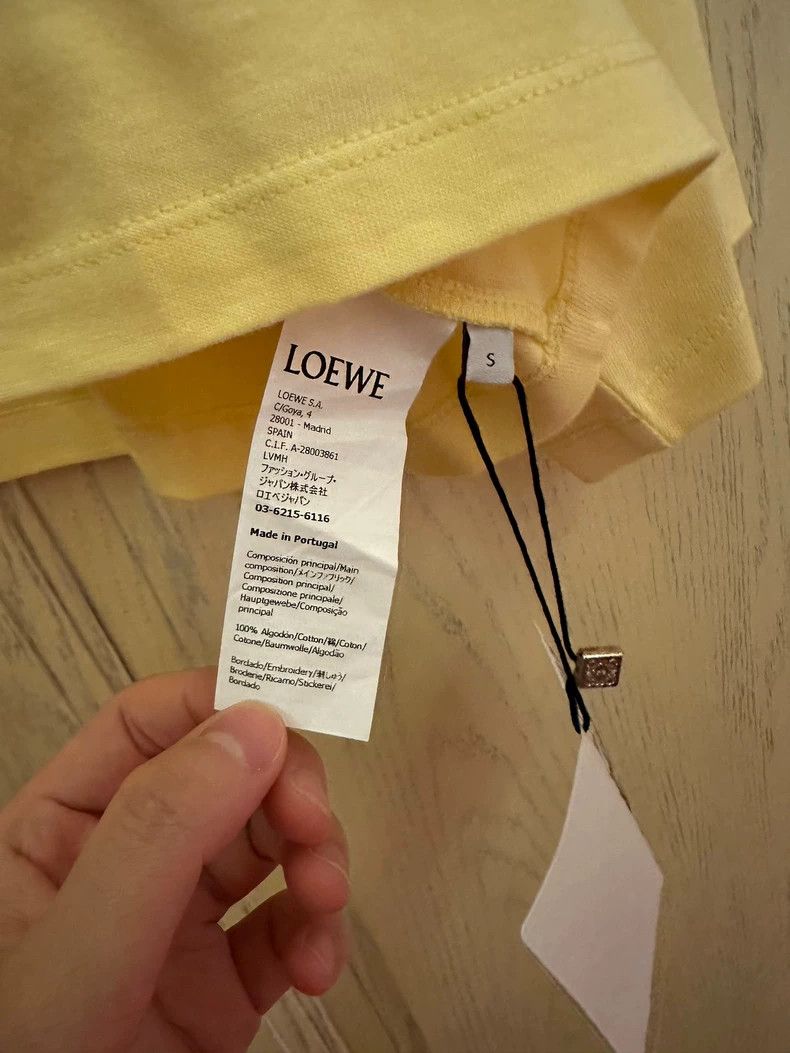 Loewe loewe yellow short sleeves 2504-Nextarrow Size US S / EU 44-46 / 1 - 8 Thumbnail