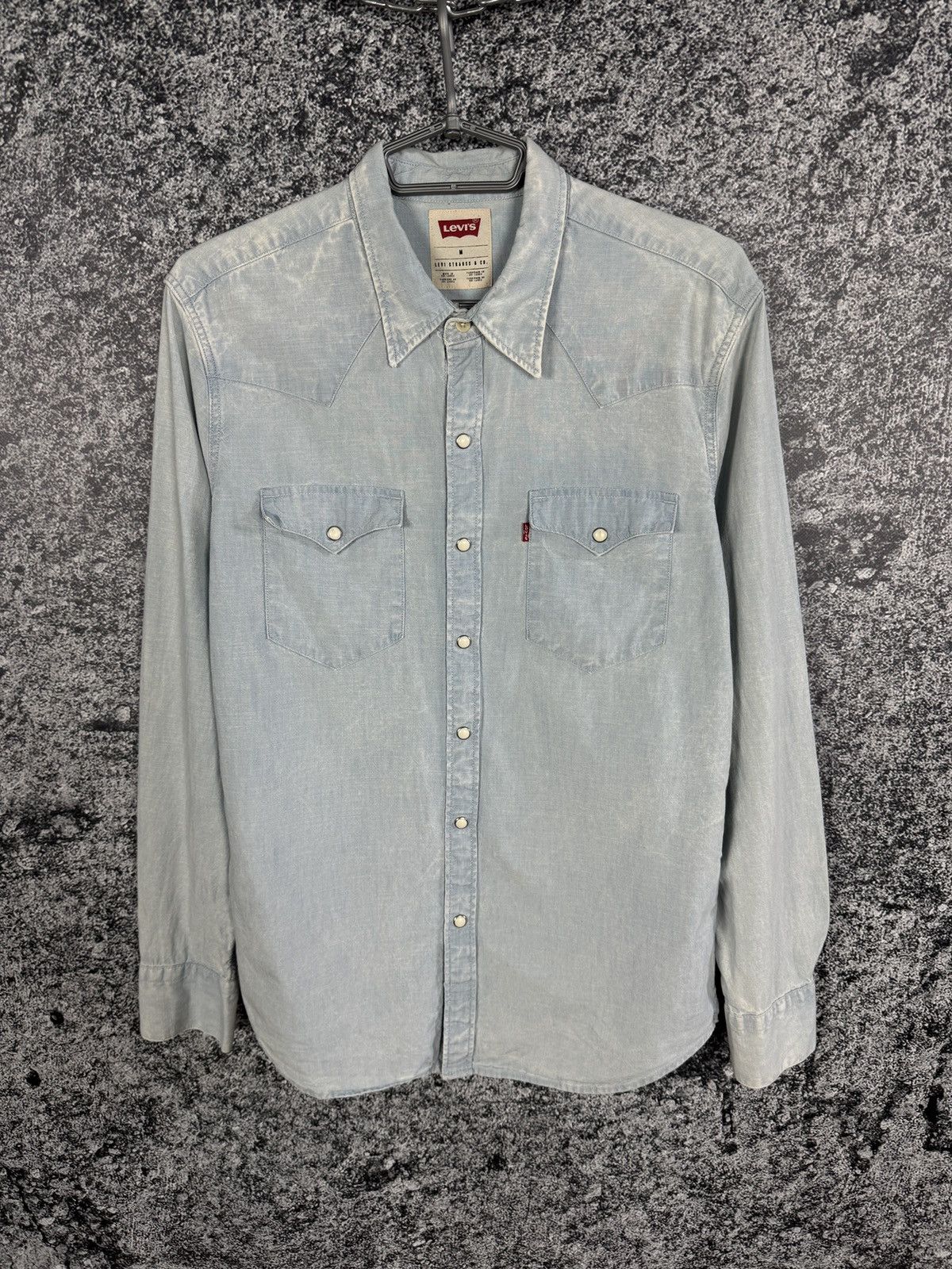 Levi's Levi’s Long Sleeve Denim Shirt Snap Button Blue Size M Size US M / EU 48-50 / 2 - 1 Thumbnail