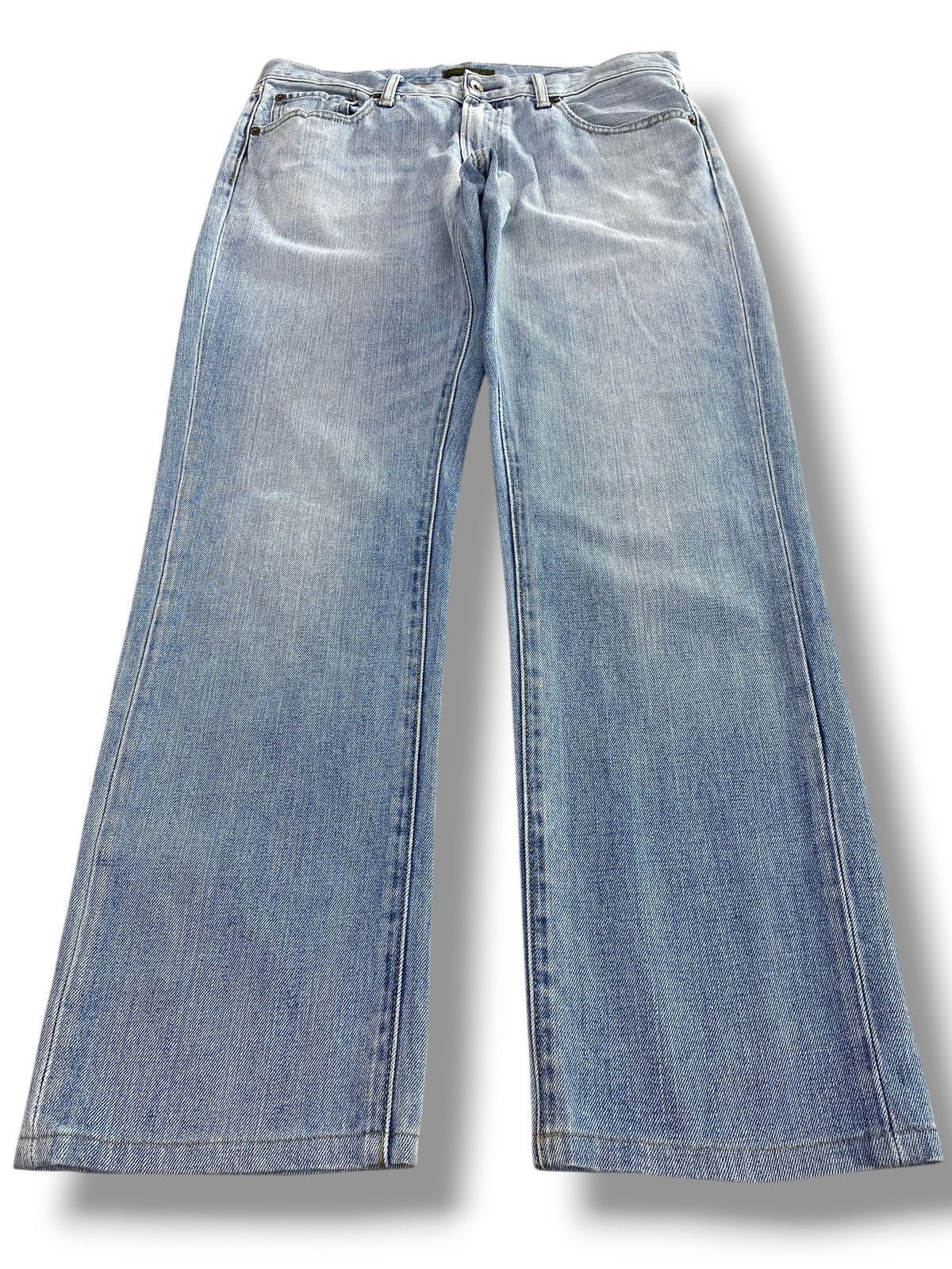Uniqlo Uniqlo Light Wash Style Wide Leg Denim Jeans Size US 34 / EU 50 - 1 Thumbnail
