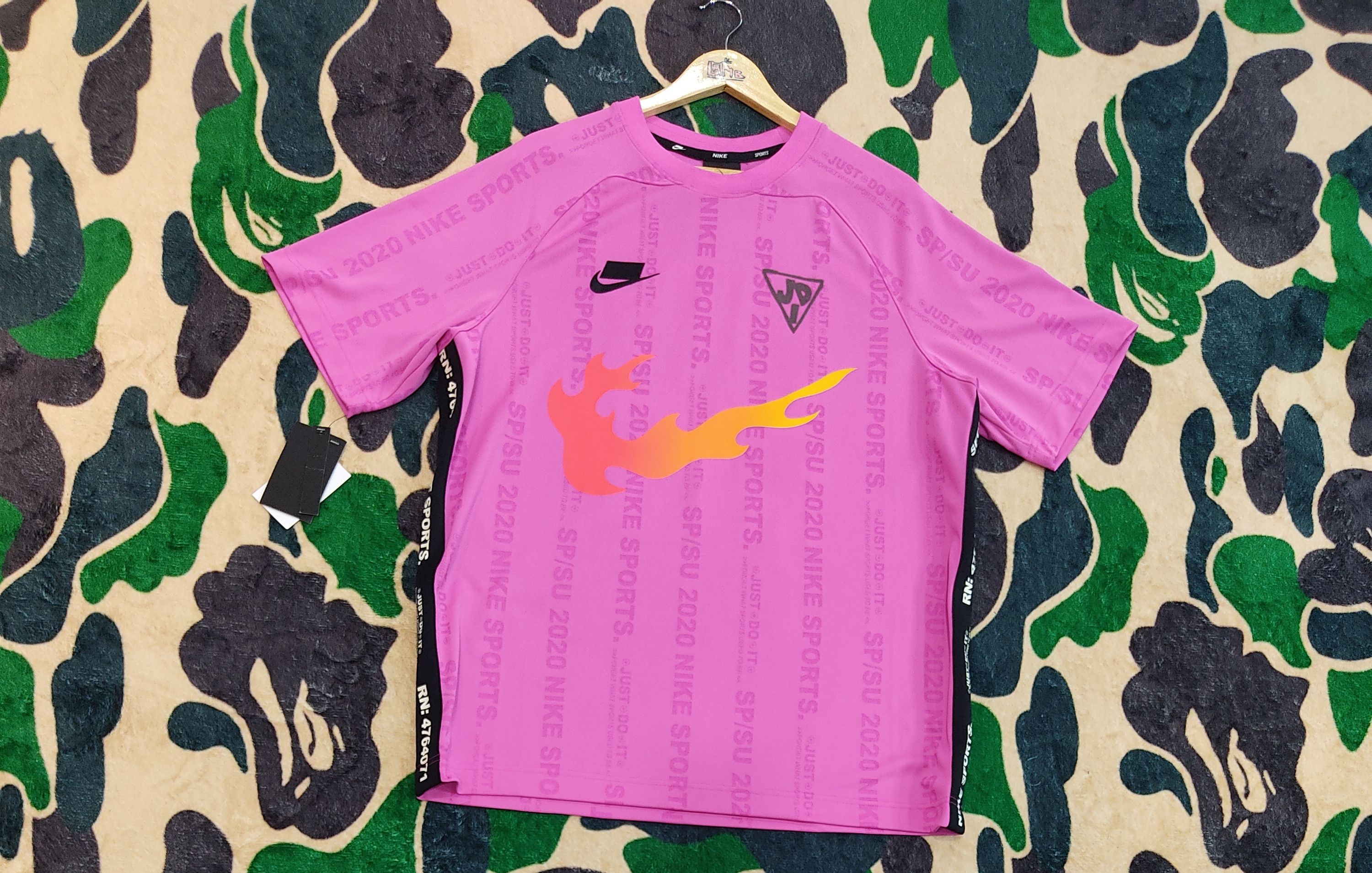 Nike NIKE FLAME Size US XL / EU 56 / 4 - 1 Thumbnail