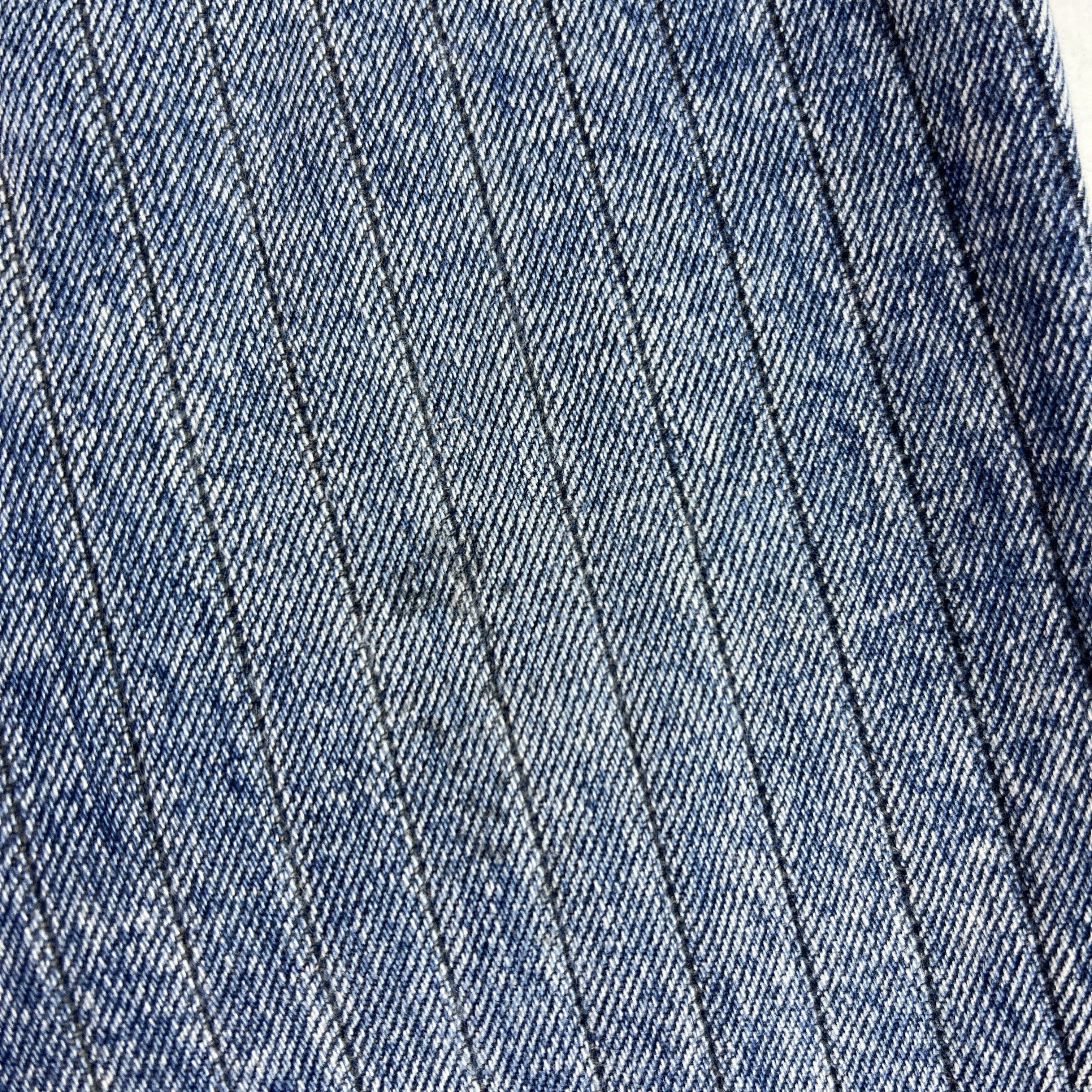 Levi's VTG 80s Levi's Jeans 550 Relaxed Blue Pinstripe Faded Denim Size US 32 / EU 48 - 3 Thumbnail