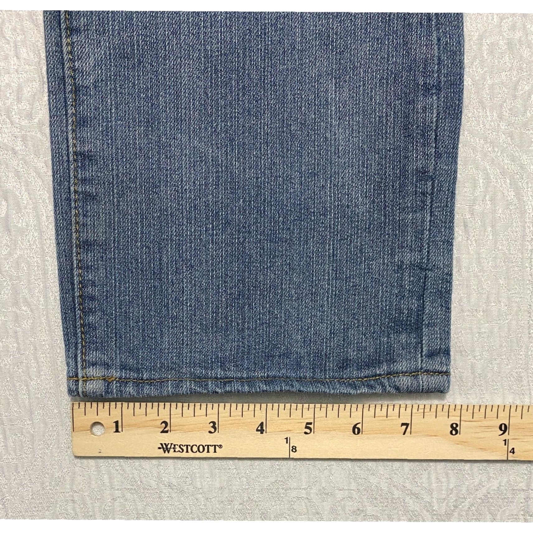 Izod IZOD Slim Straight Fit Jeans Mens 32 x 30 Blue Denim Cotton Blend Stretch 5-Pocket Design Size US 32 / EU 48 - 8 Thumbnail